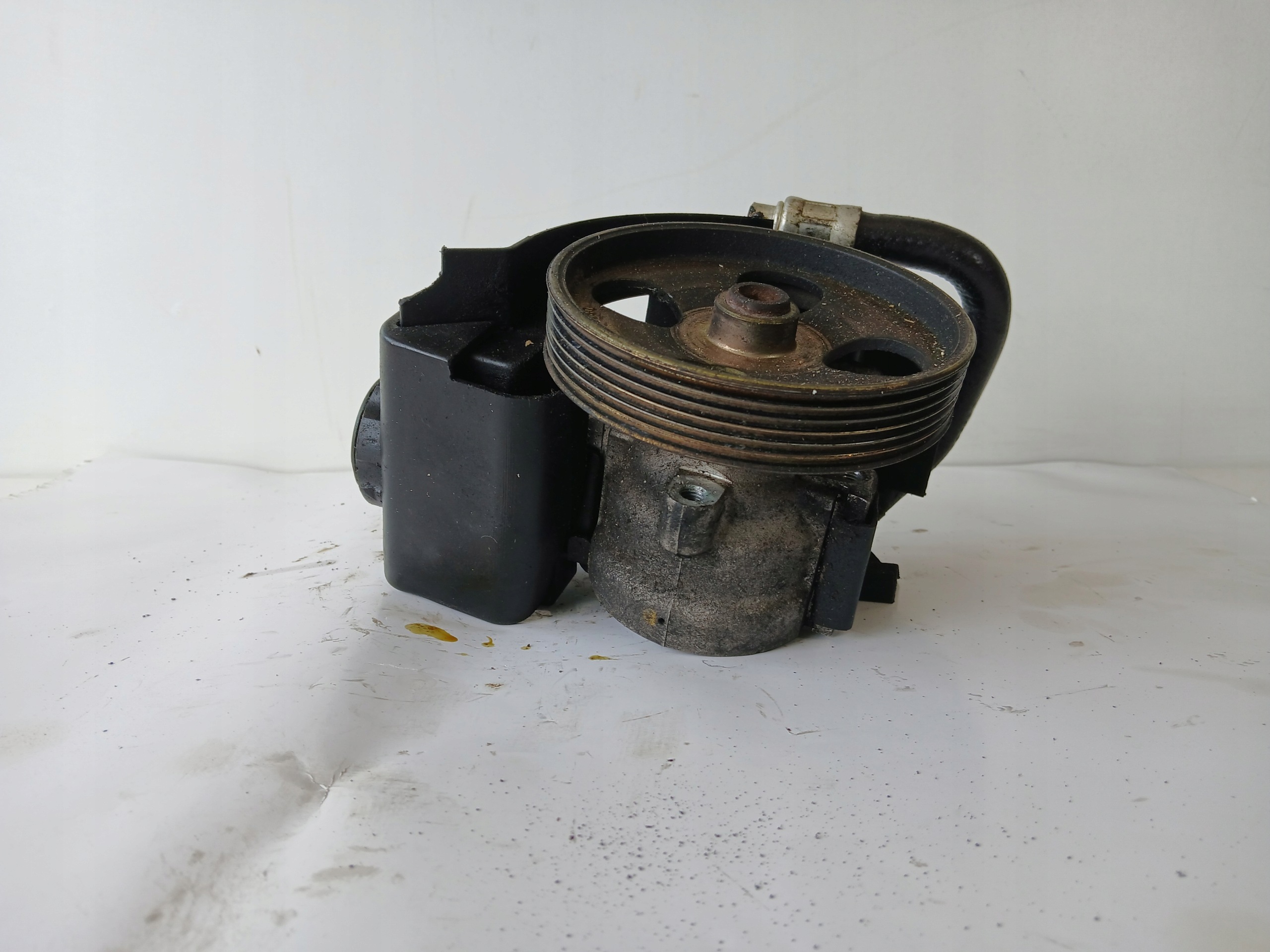 PEUGEOT 206 servo pump 9638364580