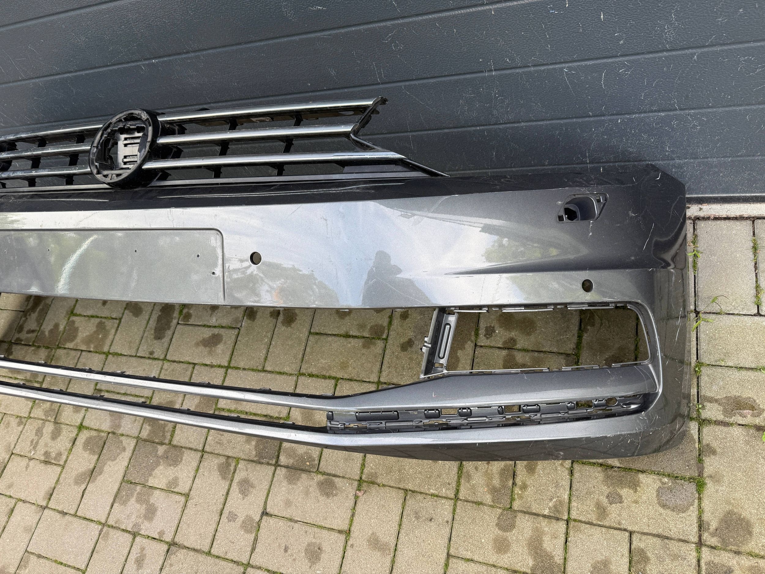 Vw Touran 3 III 5TA 15- bumper front front