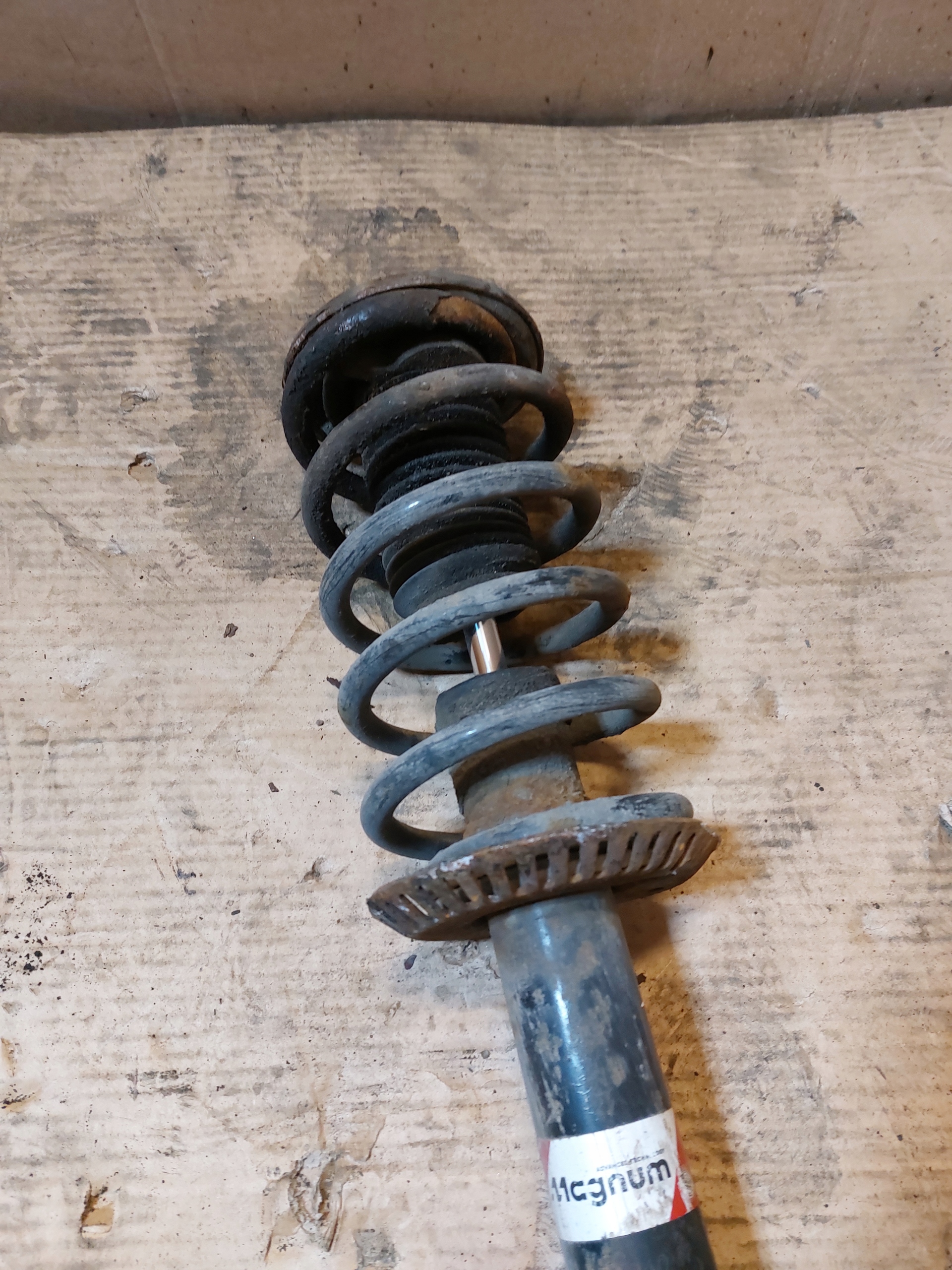 shock absorber spring front AUDI A4 B5 1.6B