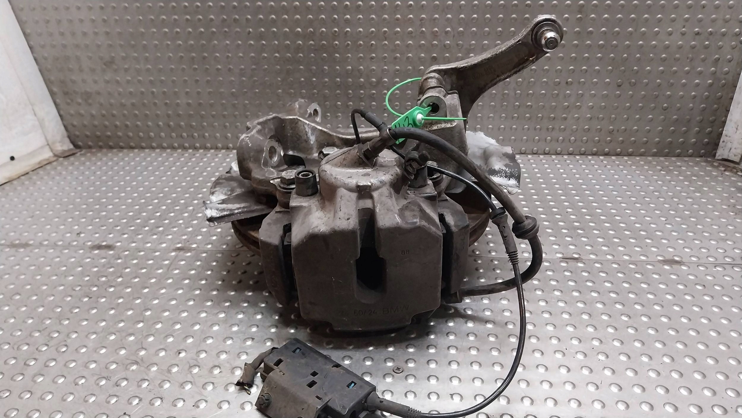 otoč čepu třmen pravý předek KPL 6760954 BMW E60 E61