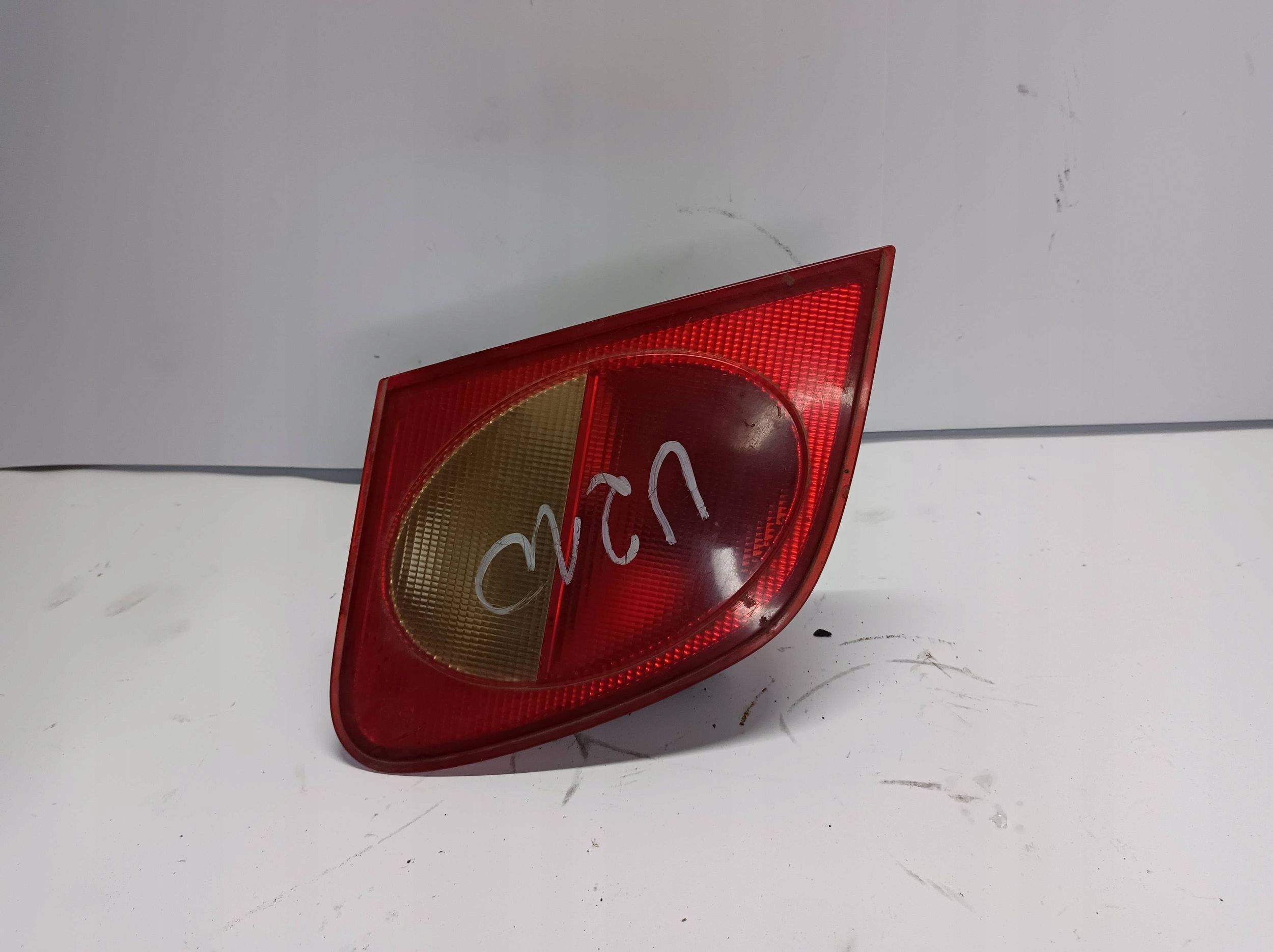light rear left w klapie Mercedes-Benz E W210 A2108200964