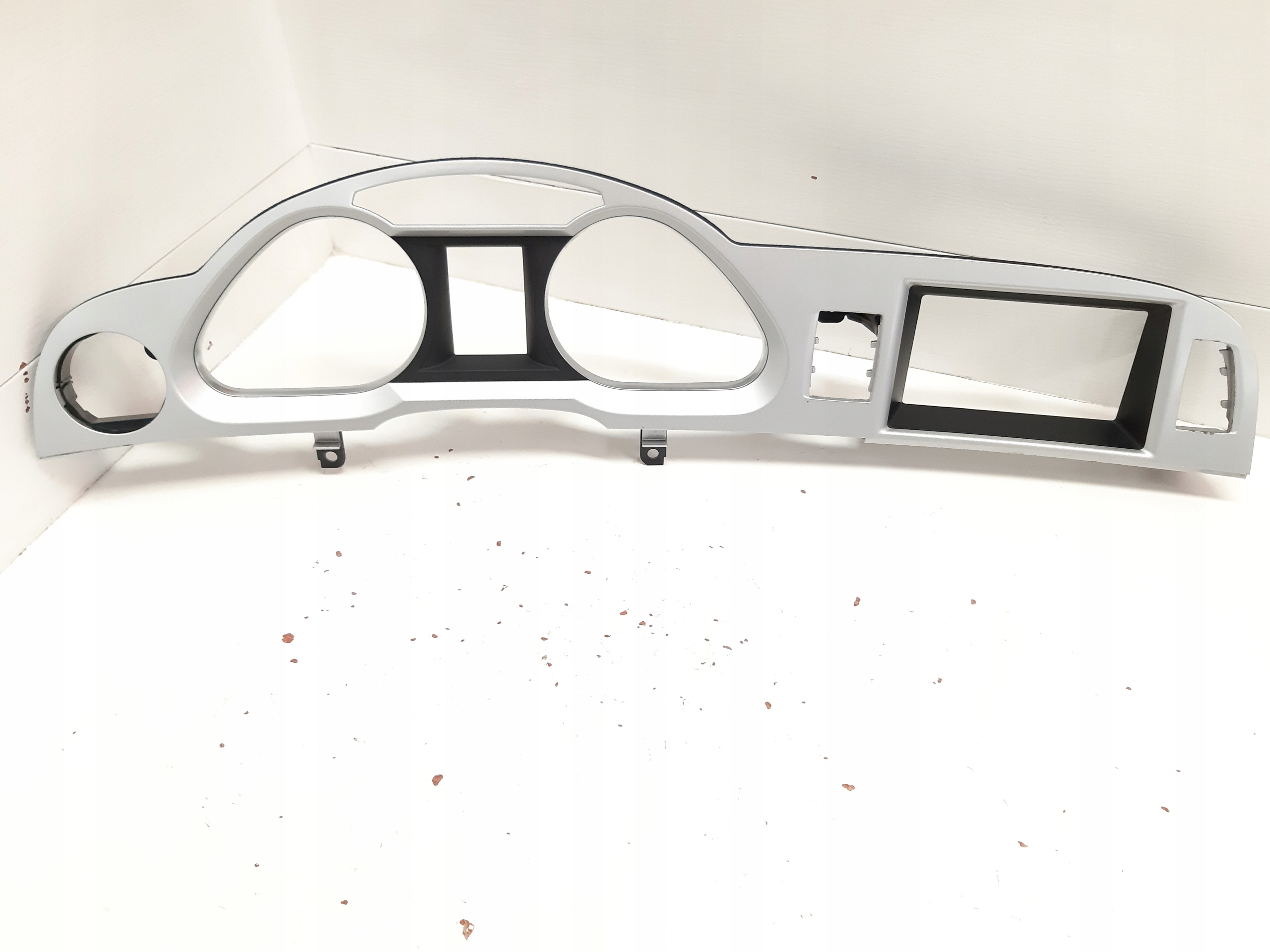 рамка спидометр корпус Audi A6 C6 4F1857115H