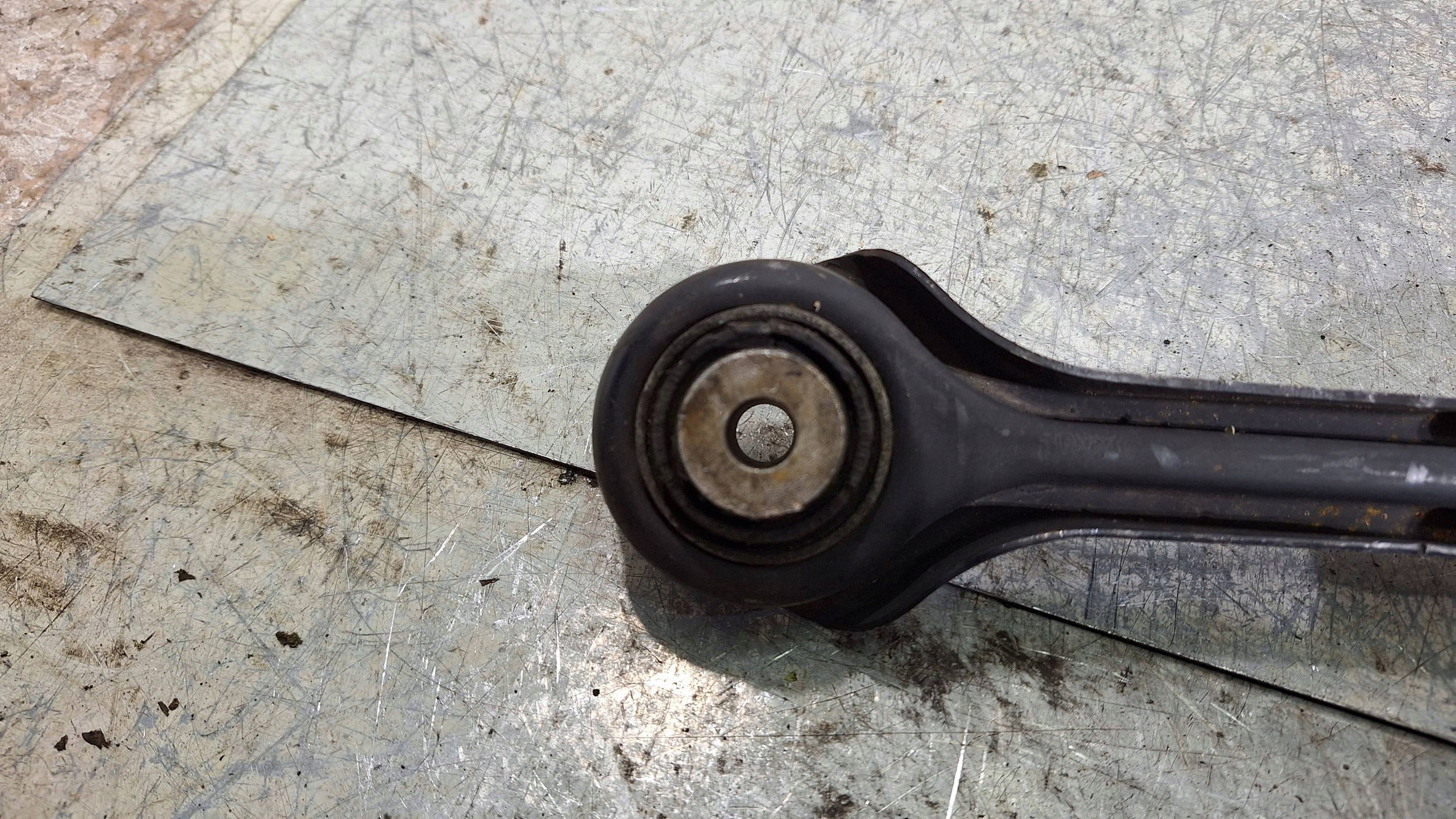 Querlenker links rechts heck 6763471 BMW E81 E87 E90 E9 E92 E93