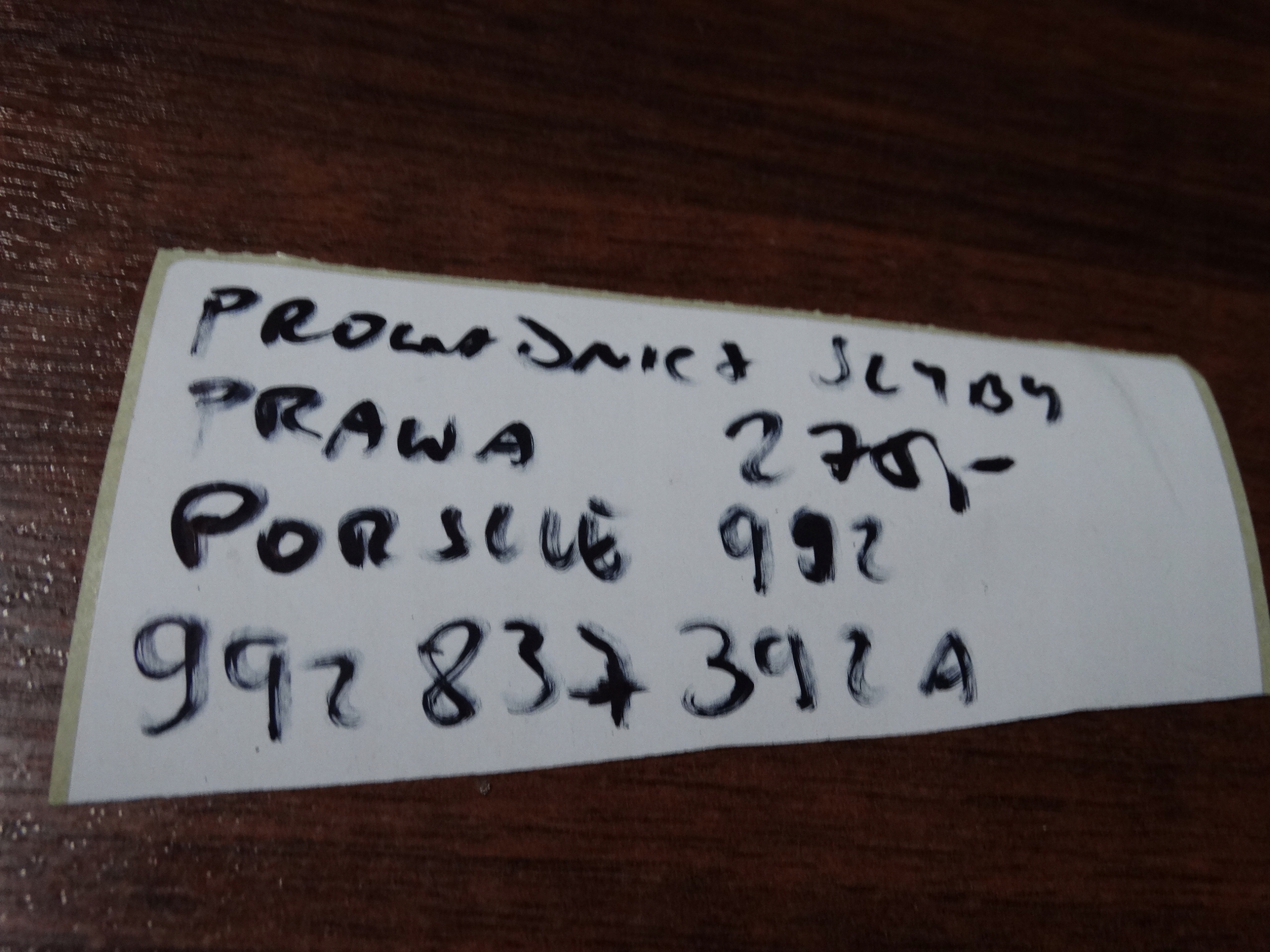 IDEALNA PROWADNICA windows right PORSCHE 992 1