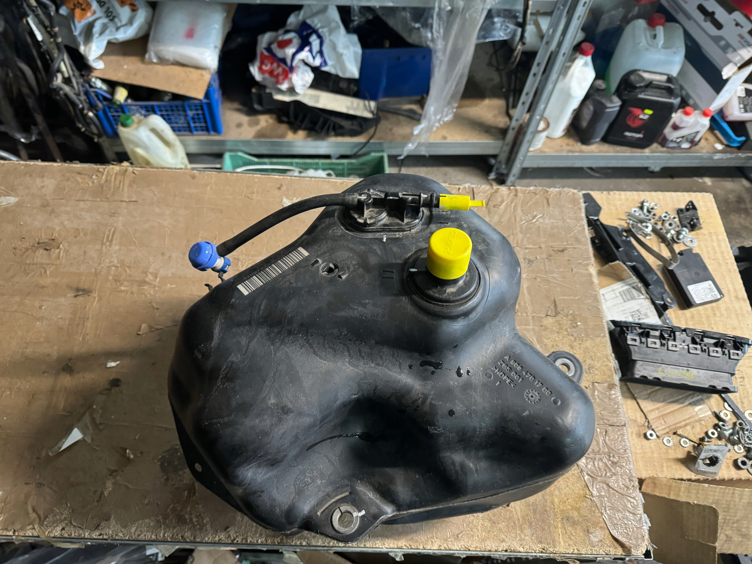 MERCEDES SPRINTER 906 LIFT ZBIORNIK POMPA ADBLUE za 899.00PLN z BIELSKO ...