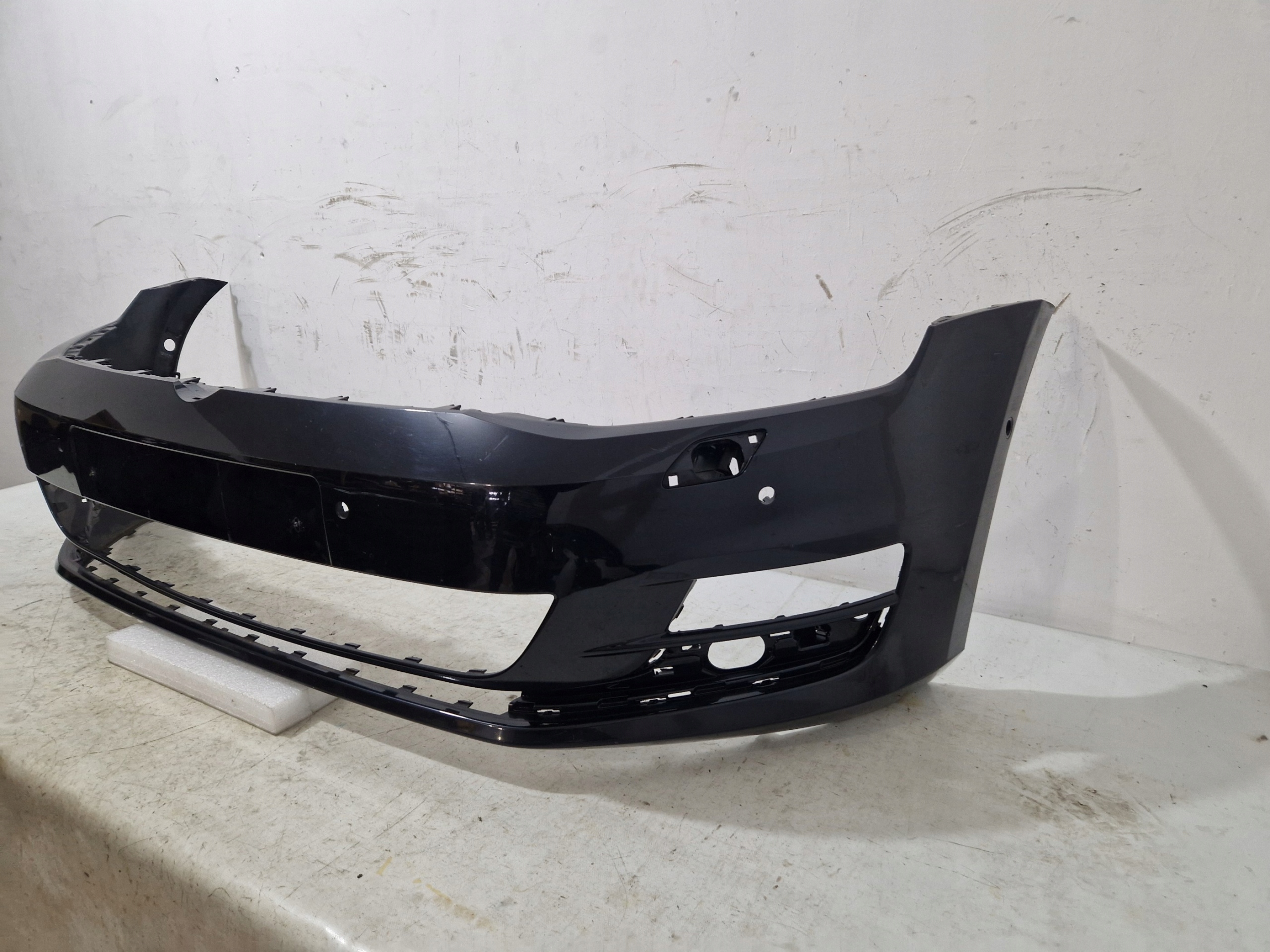 VW GOLF VII bumper front front washers PDC 5G0807221
