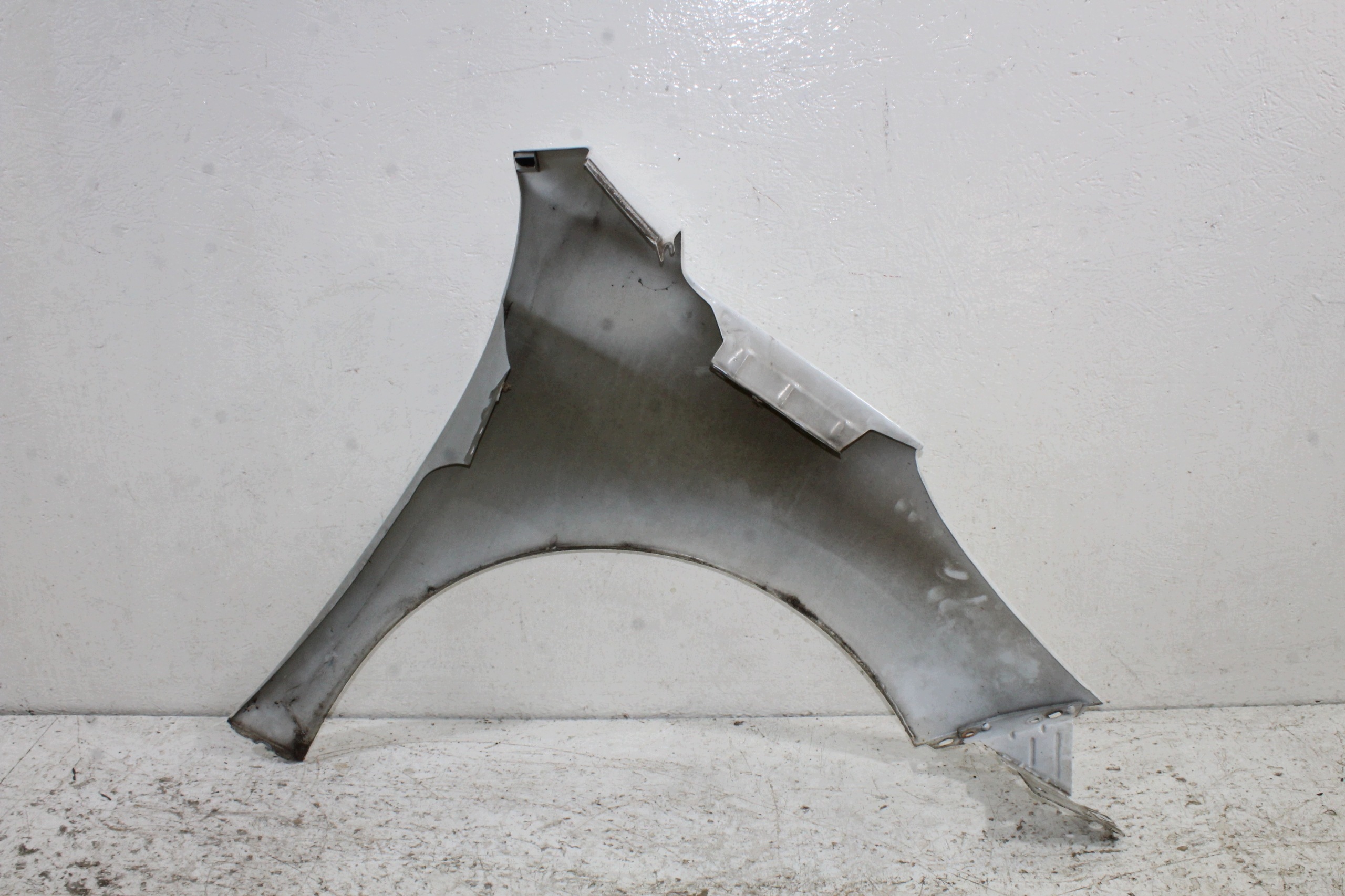 Peugeot 207 fender left front front