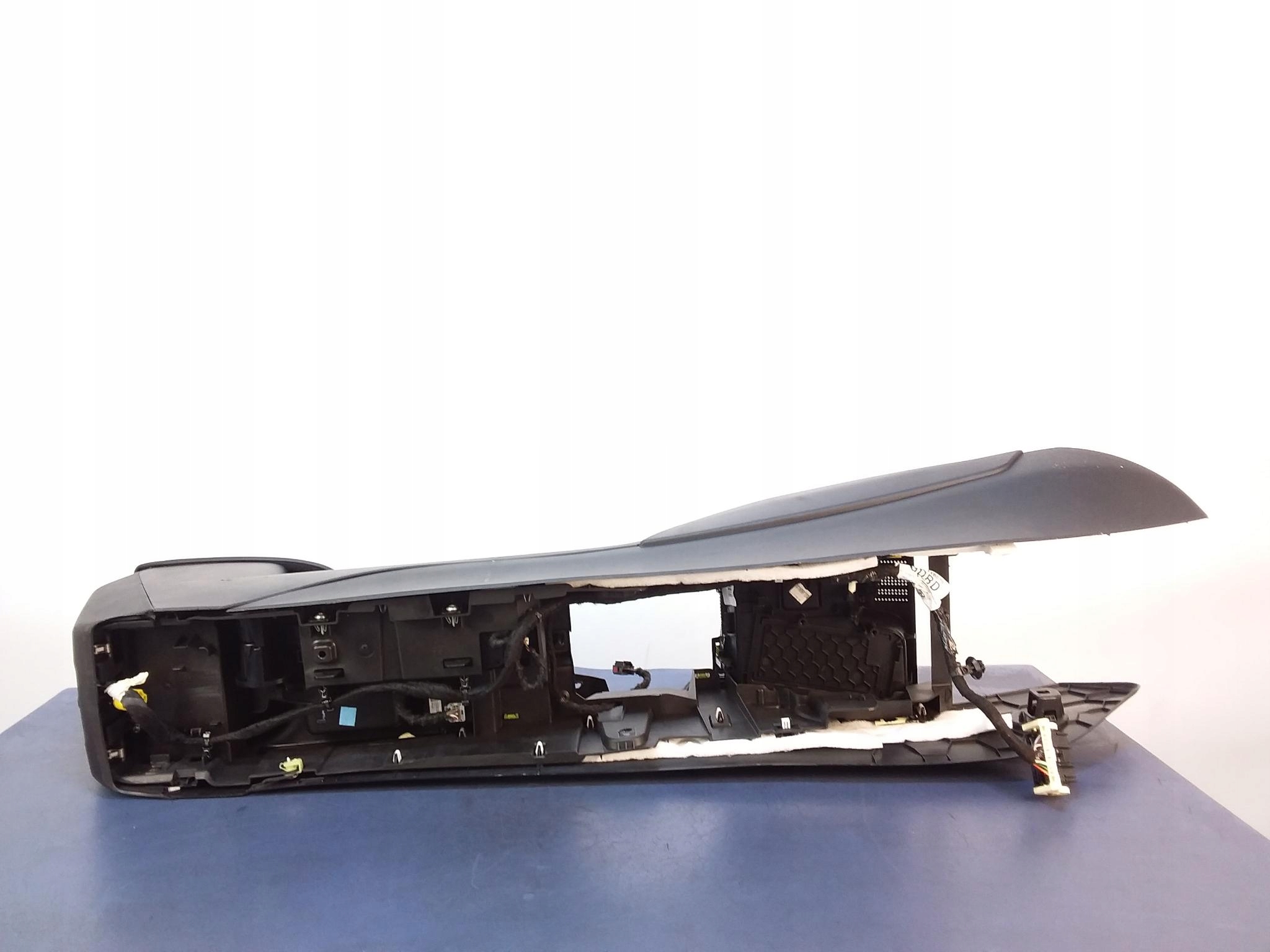 FORD Focus MK4 IV тунель середина подлокотник