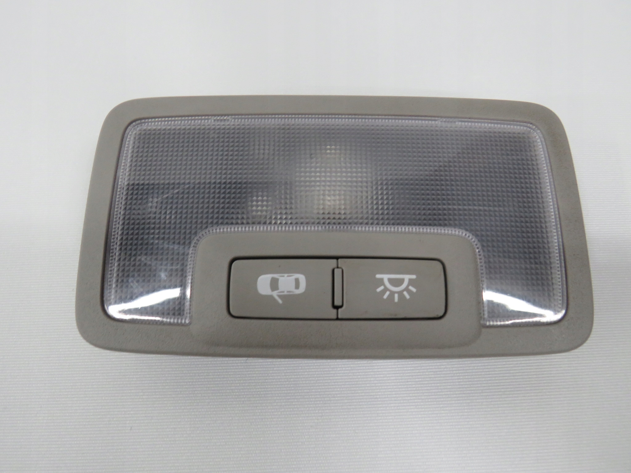 928503U000 - KIA SPORTAGE III ЛАМПА ОСВІТЛЕННЯ КАБІНИ