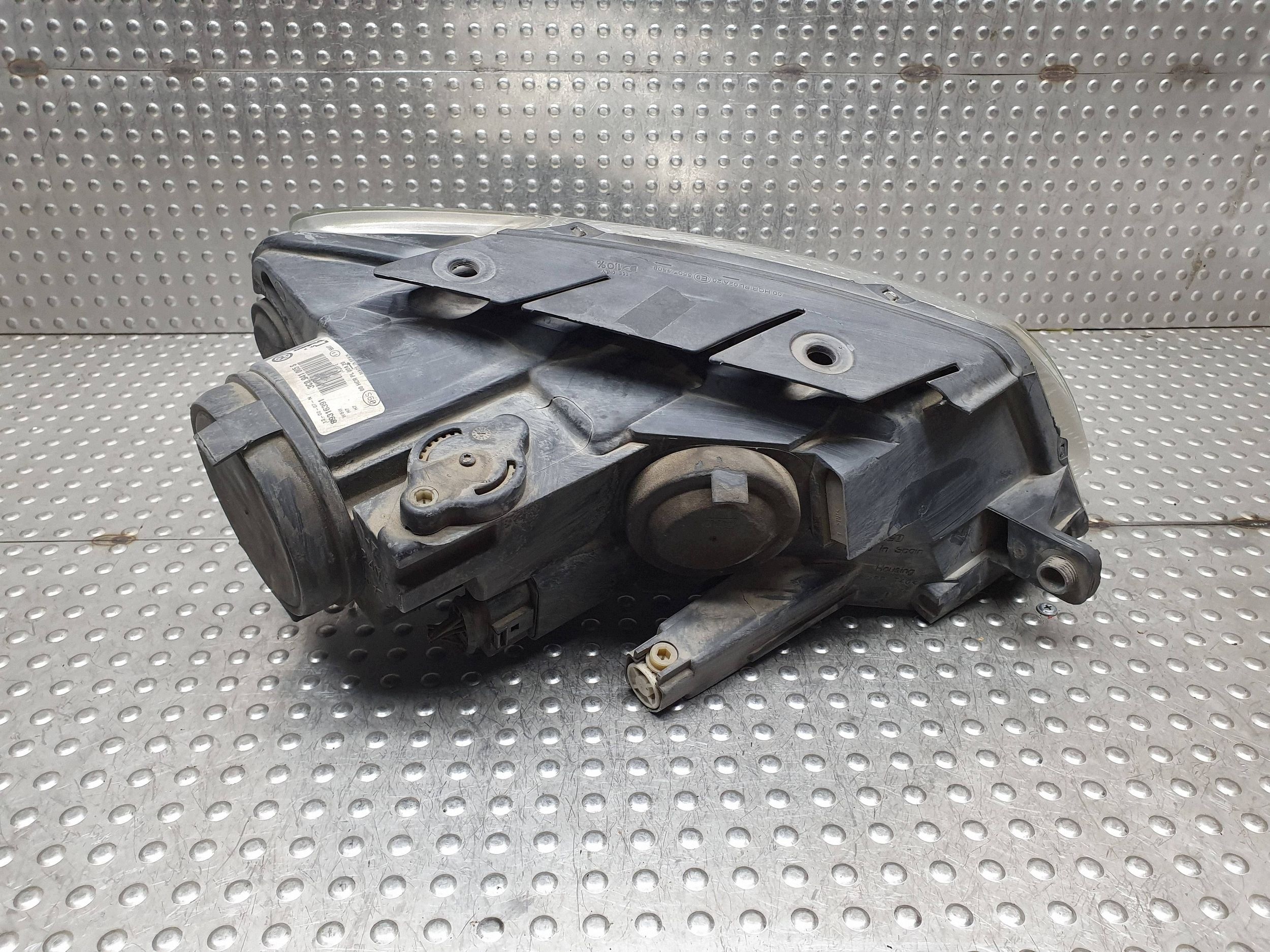 light REFLEKTOR left front lens ZWYKLA 3C0941005S VW PASSAT B6