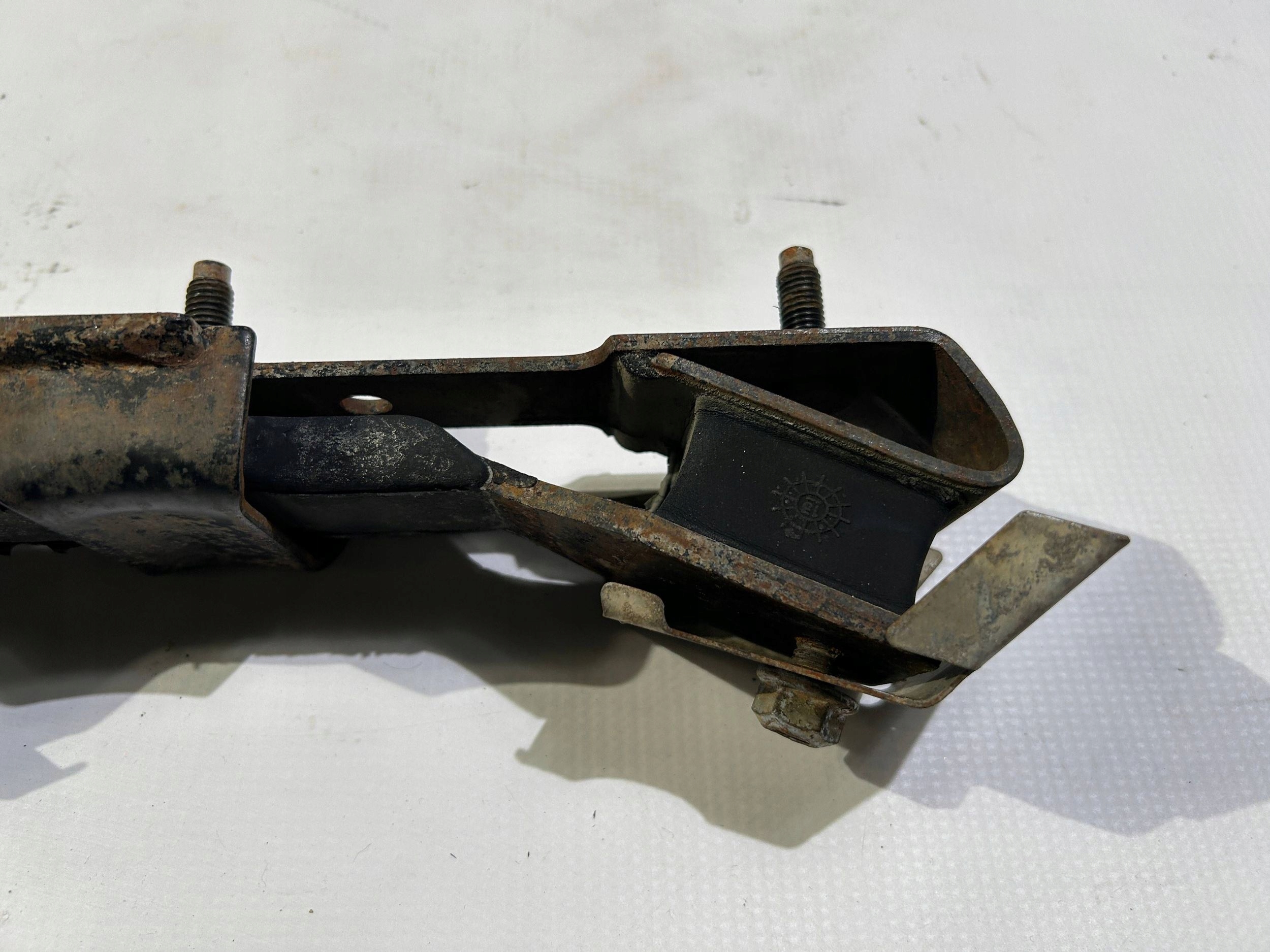 Console Support Support plaque Boîte de vitesse Engrenage Dodge RAM 1500 5.7 2013