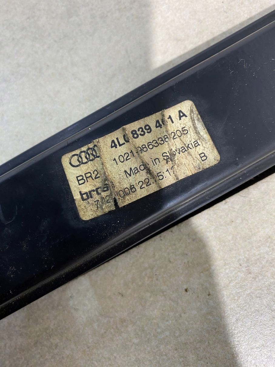 window regulator left rear part AUDI Q7 4L 4L0839461A