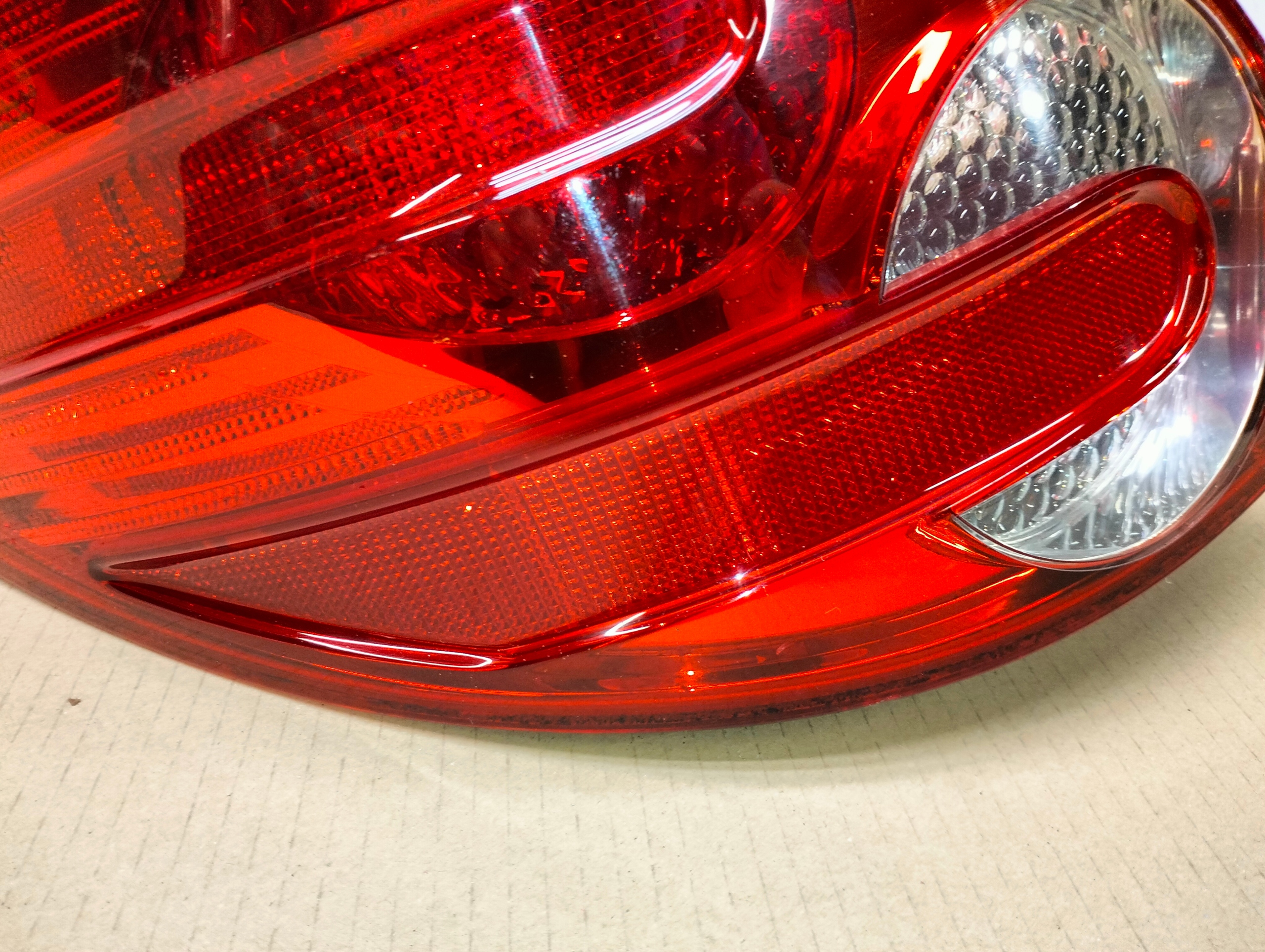 фонарь левый MERCEDES 251 W251 года 2005-2010