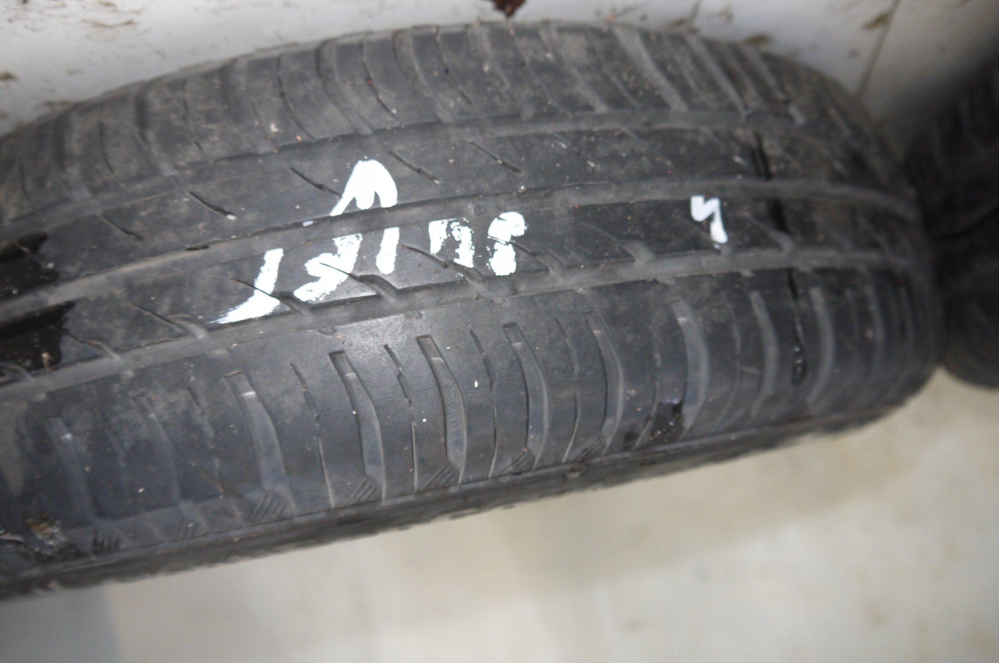 Koła felgi Suzuki Swift 4x100 ET45 165/70/14 14 Rozstaw śrub 4x100