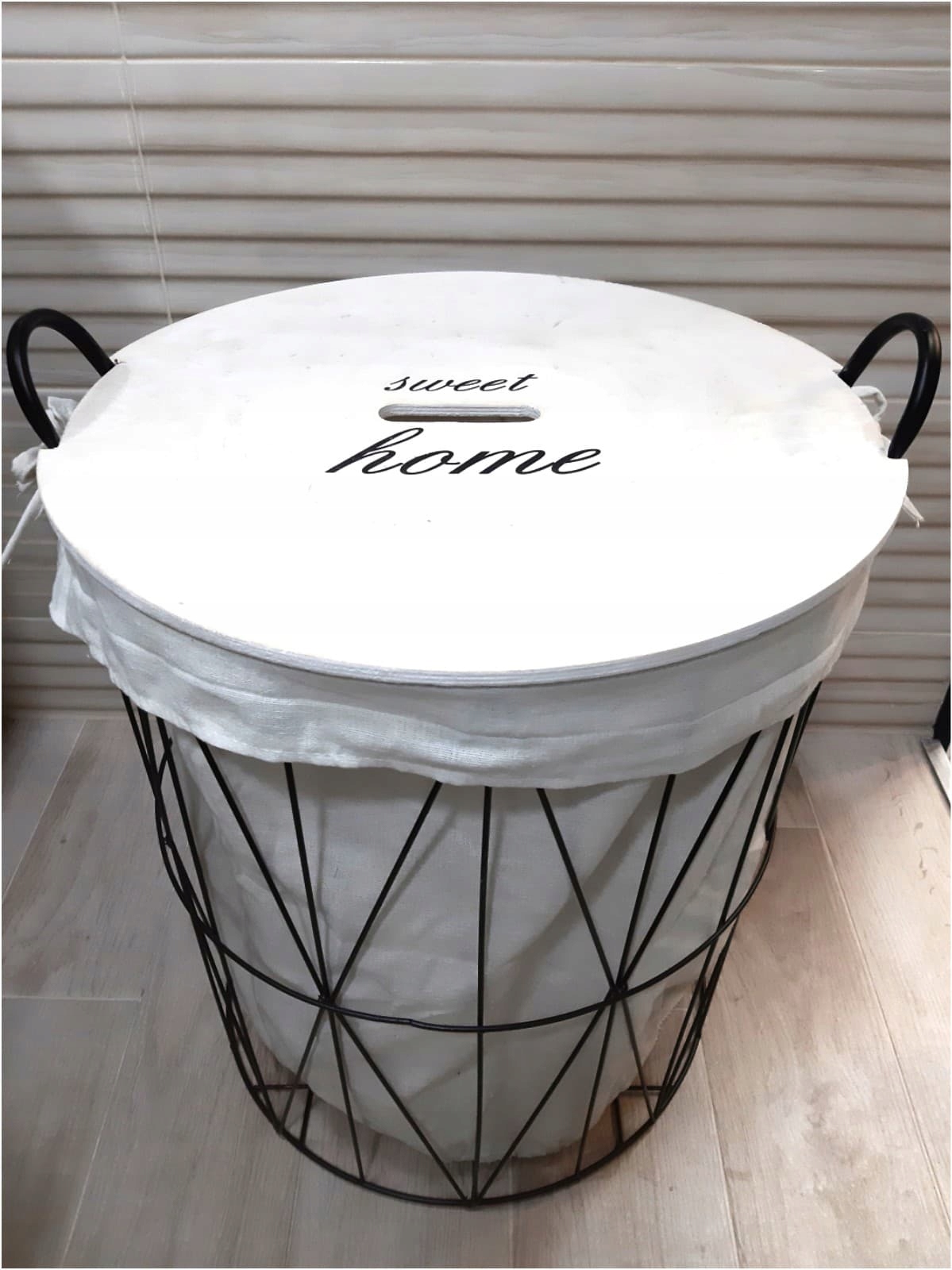 KOSZ STOLIK METAL. Z KLAPĄ+ MATERIAŁ+UCHWYTY DUŻY