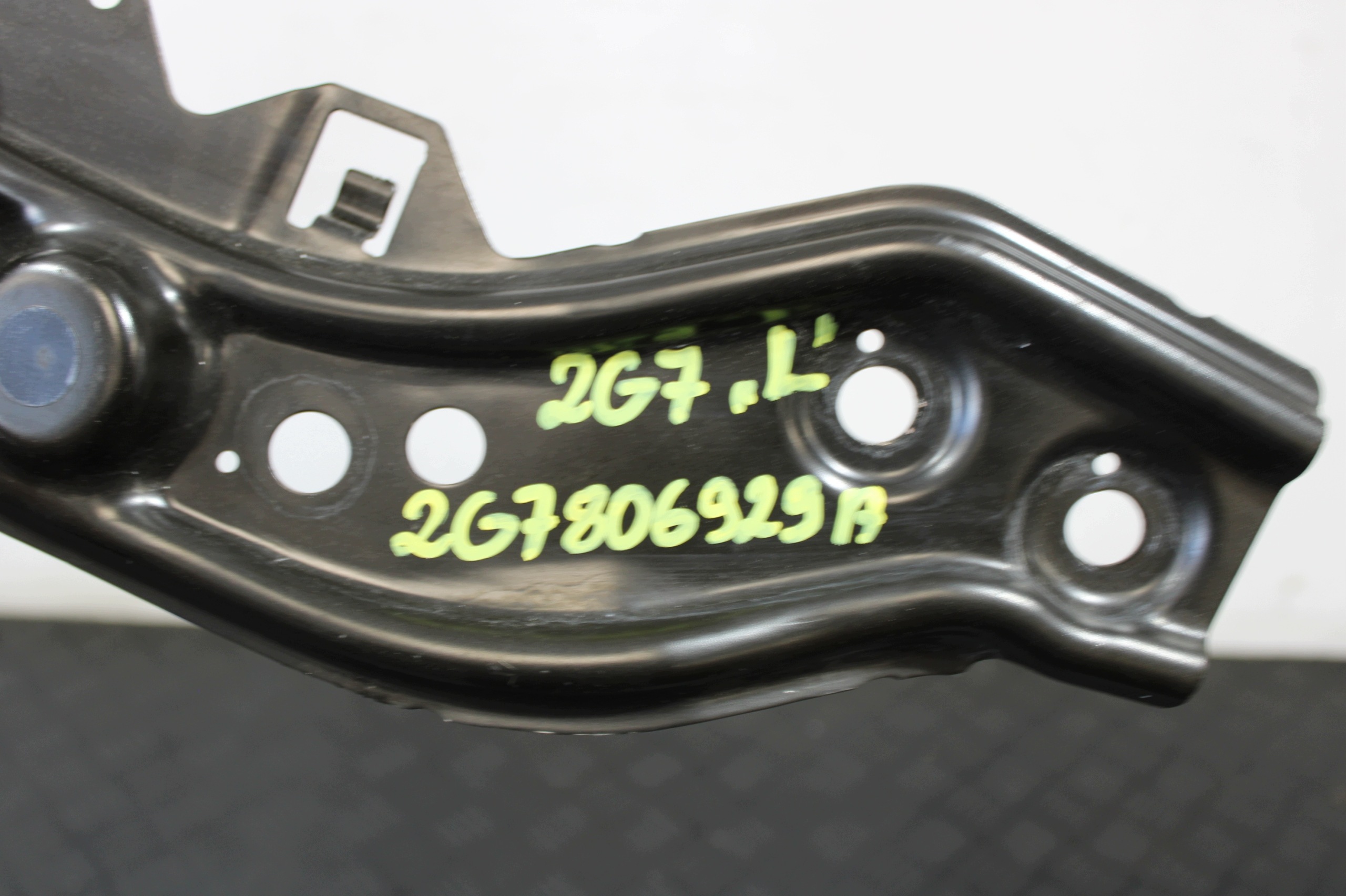 OKULAR lights left front 2G7806929A VW TAIGO 2G7 R-LINE