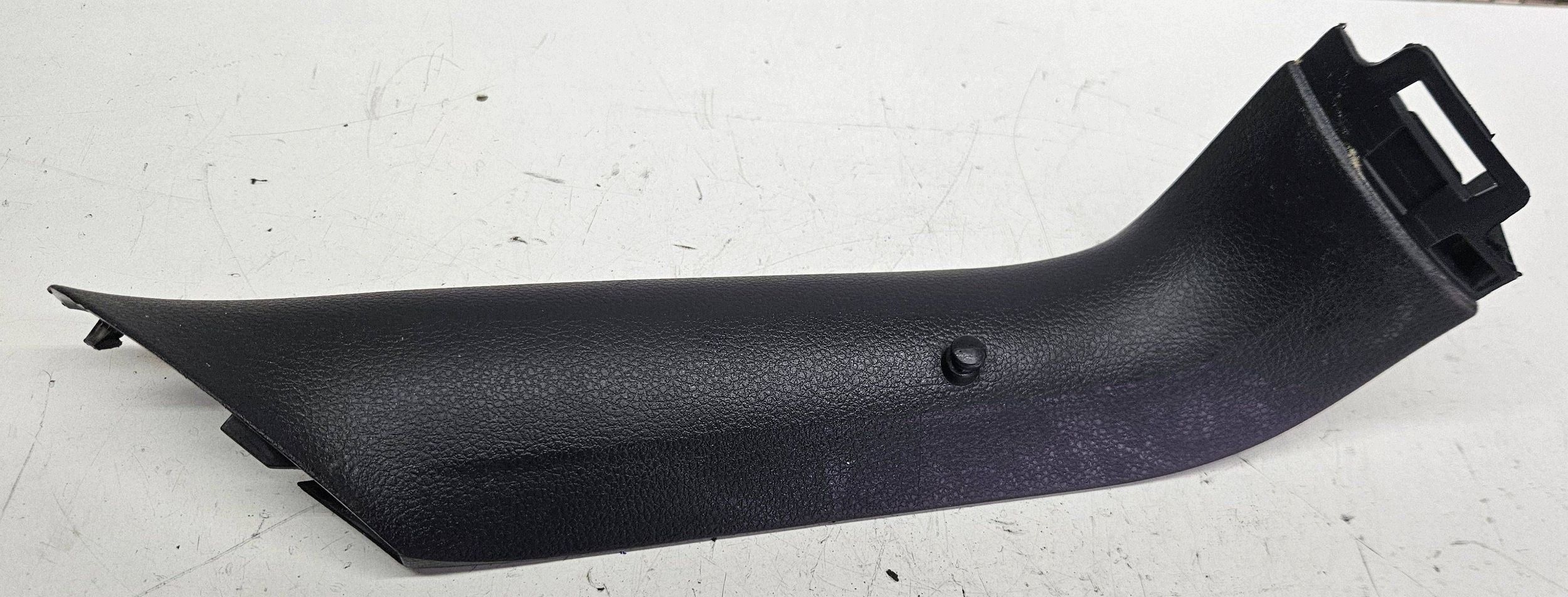 VW Golf VII 7 5G6 left cover upholstery bonnet boot 5G6867713C
