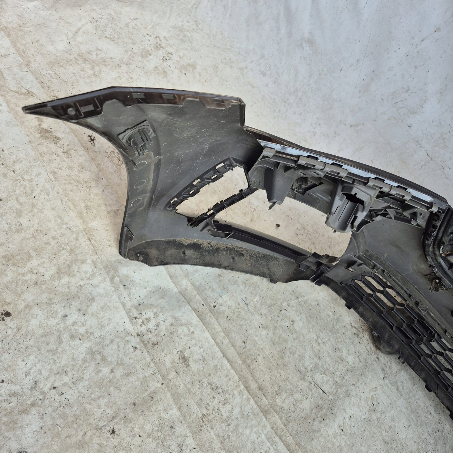 SKODA SCALA 19-23 bumper front front PDC