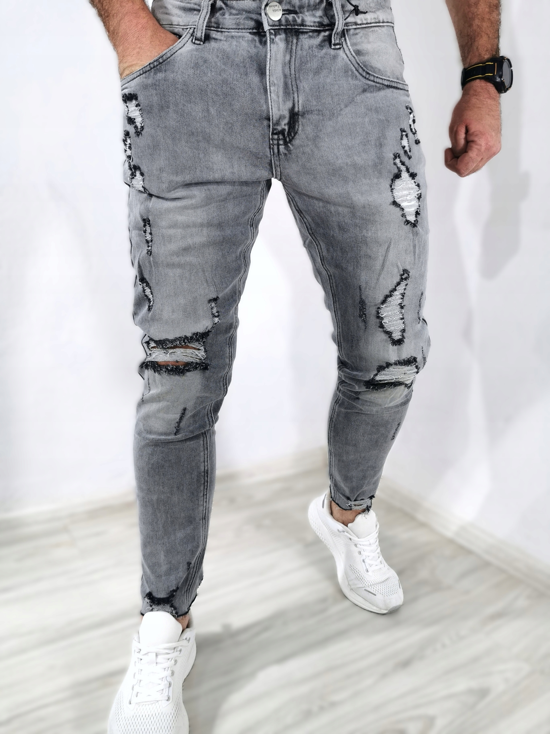Pánské džínové kalhoty světle šedé s oděrkami Bonus M 30