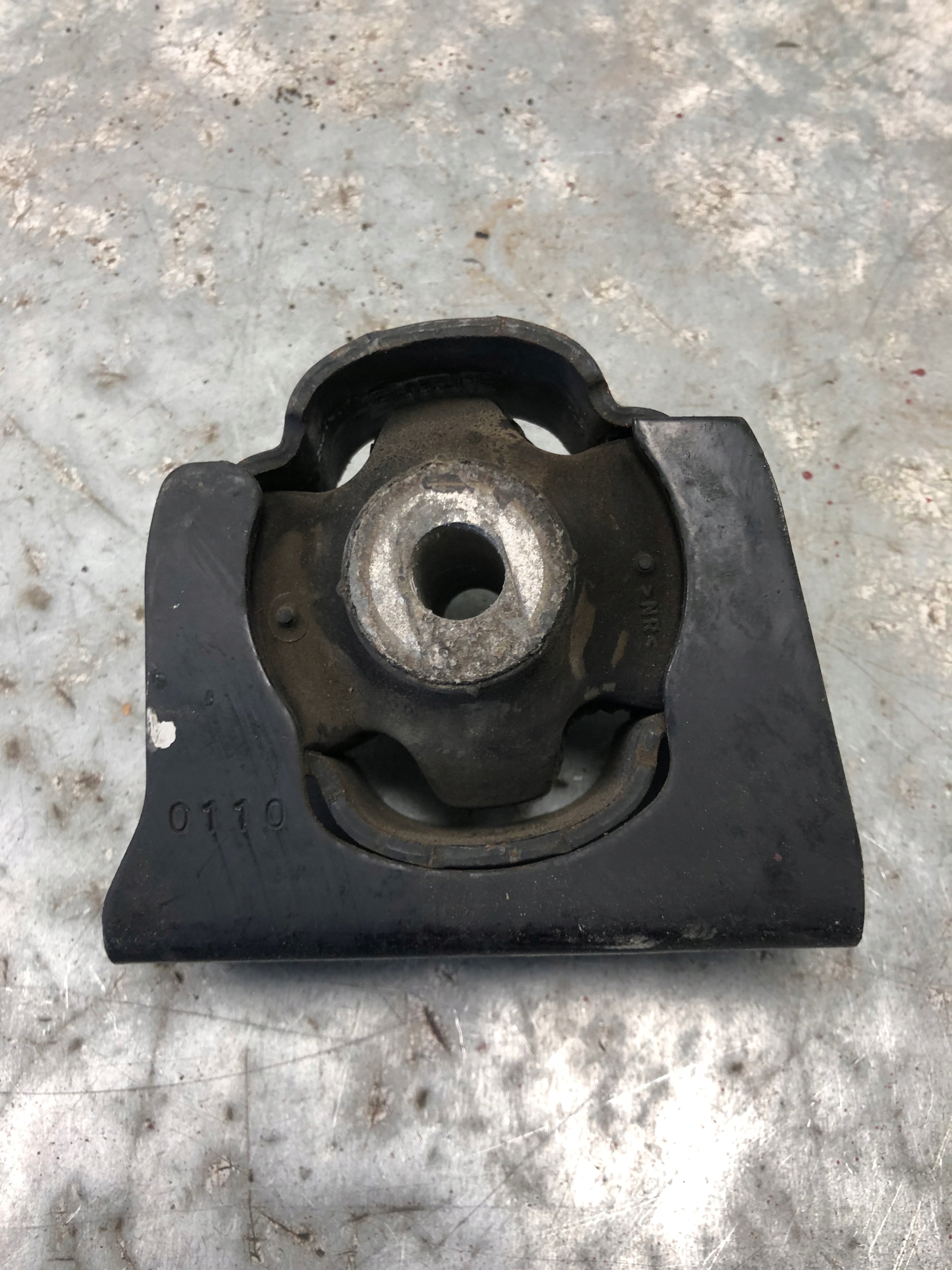 supporto Scatola cambio montaggio staffa supporto TOYOTA AURIS e LIFT