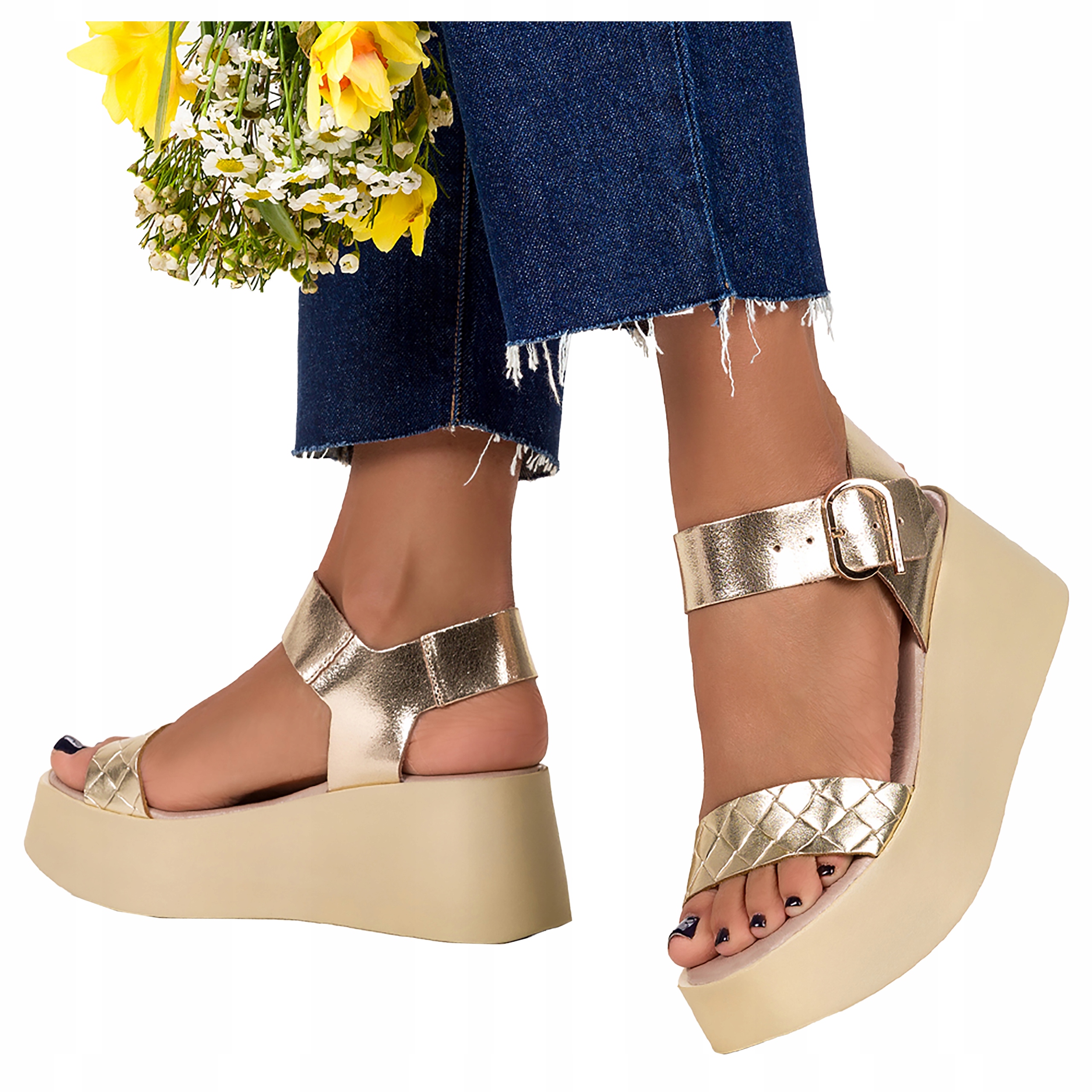 Dámské Lesklé Kožené Sandály Na Platformě