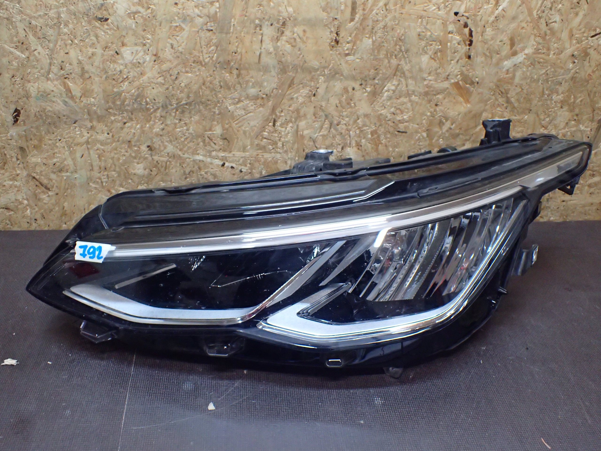LIGHT FRONT LEFT VW GOLF VIII 8 FULL LED 5H1941005