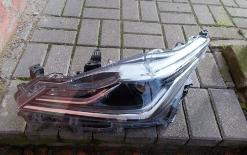 LAMPA LEWA PRZEDNIA FULL LED TOYOTA COROLLA E21 SEDAN 19-