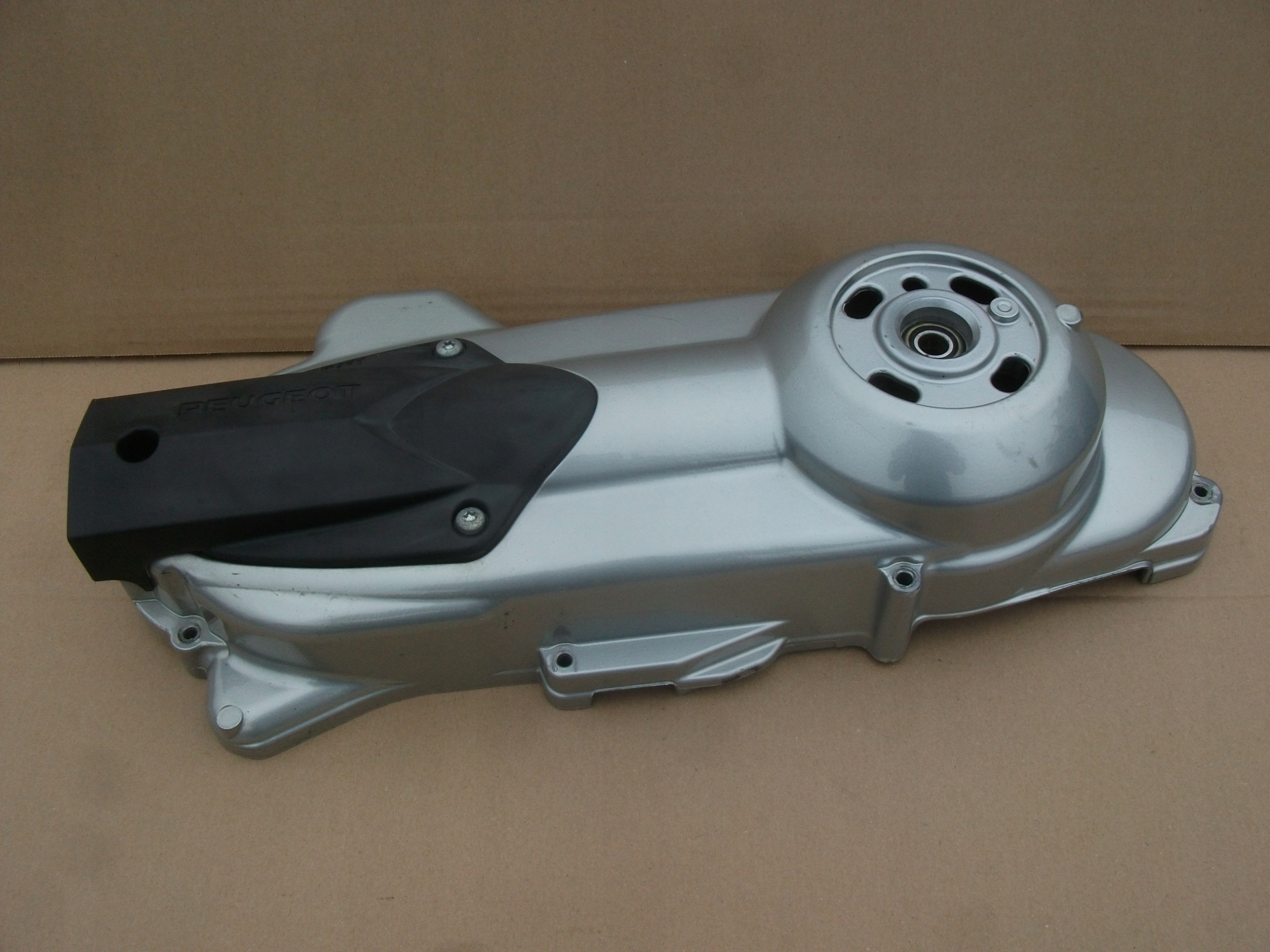 PEUGEOT CITYSTAR 125 КРИШКА ДВИГУНА КРИШКА КАПОТА