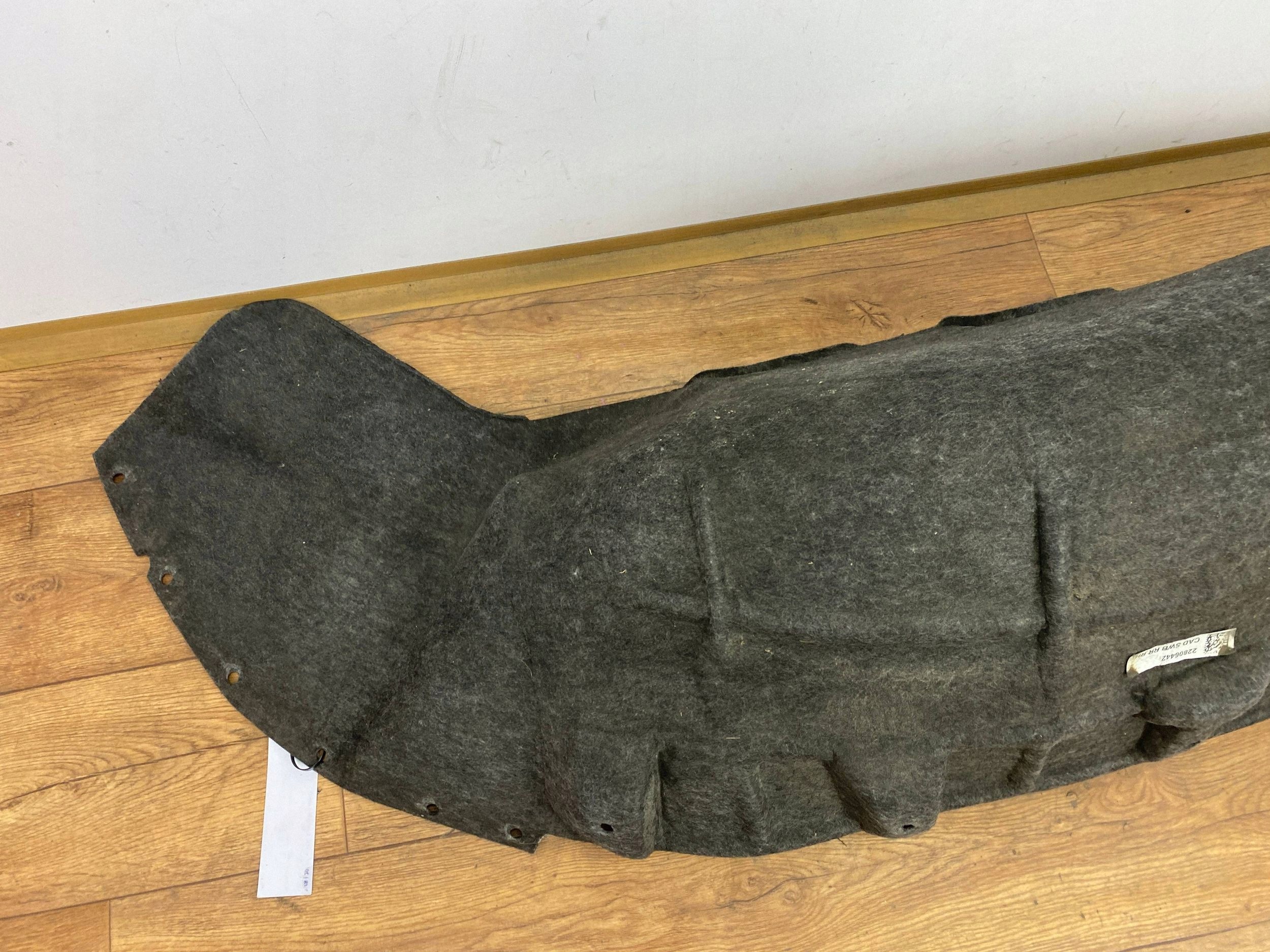 mudguard rear. right Cadillac Escalade IV 2015+