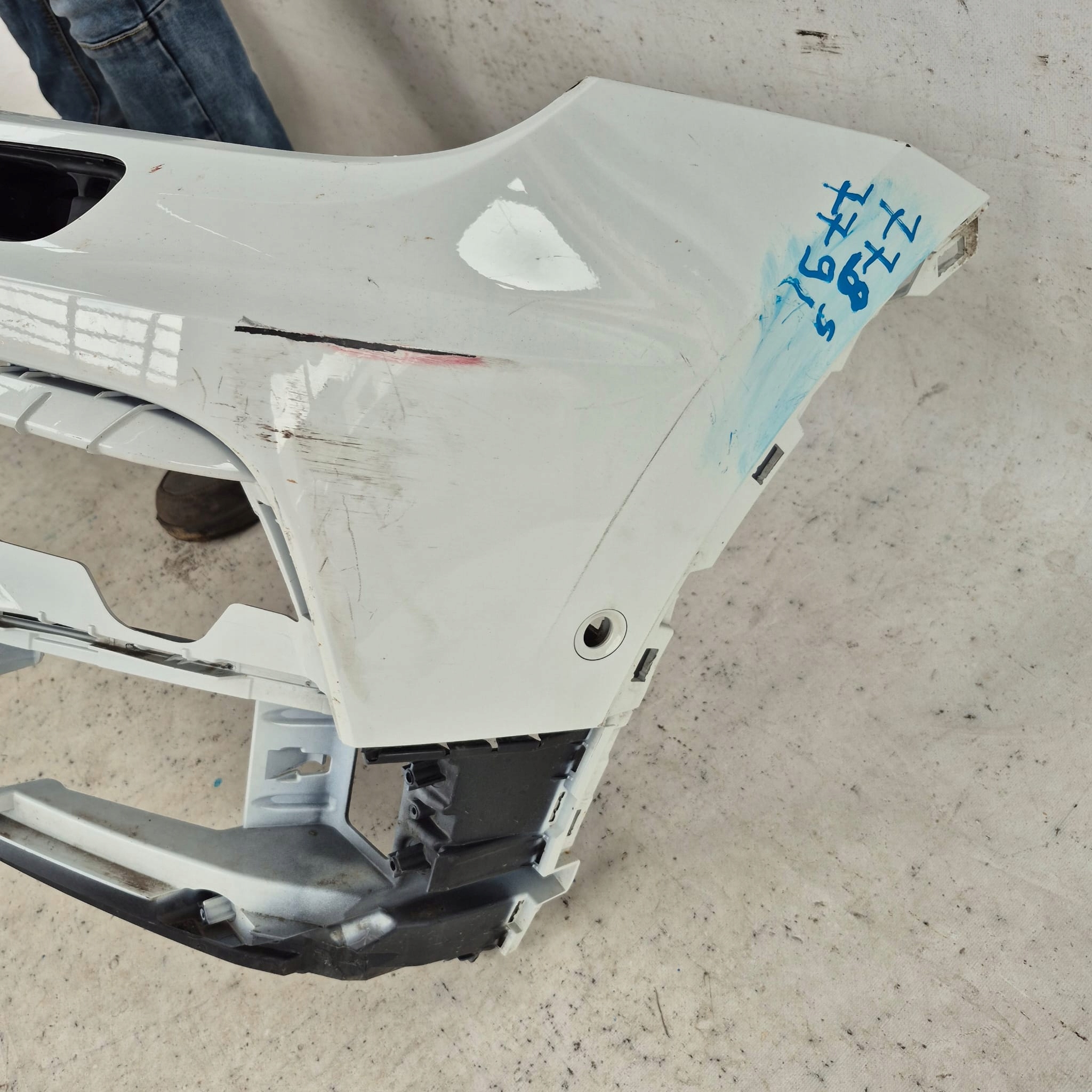 VW TIGUAN II 5NN R-LINE ALLSPACE 16- bumper front front washer PDC