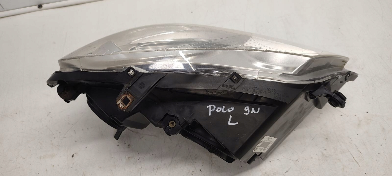 light front front left VW Polo 9N LIFT