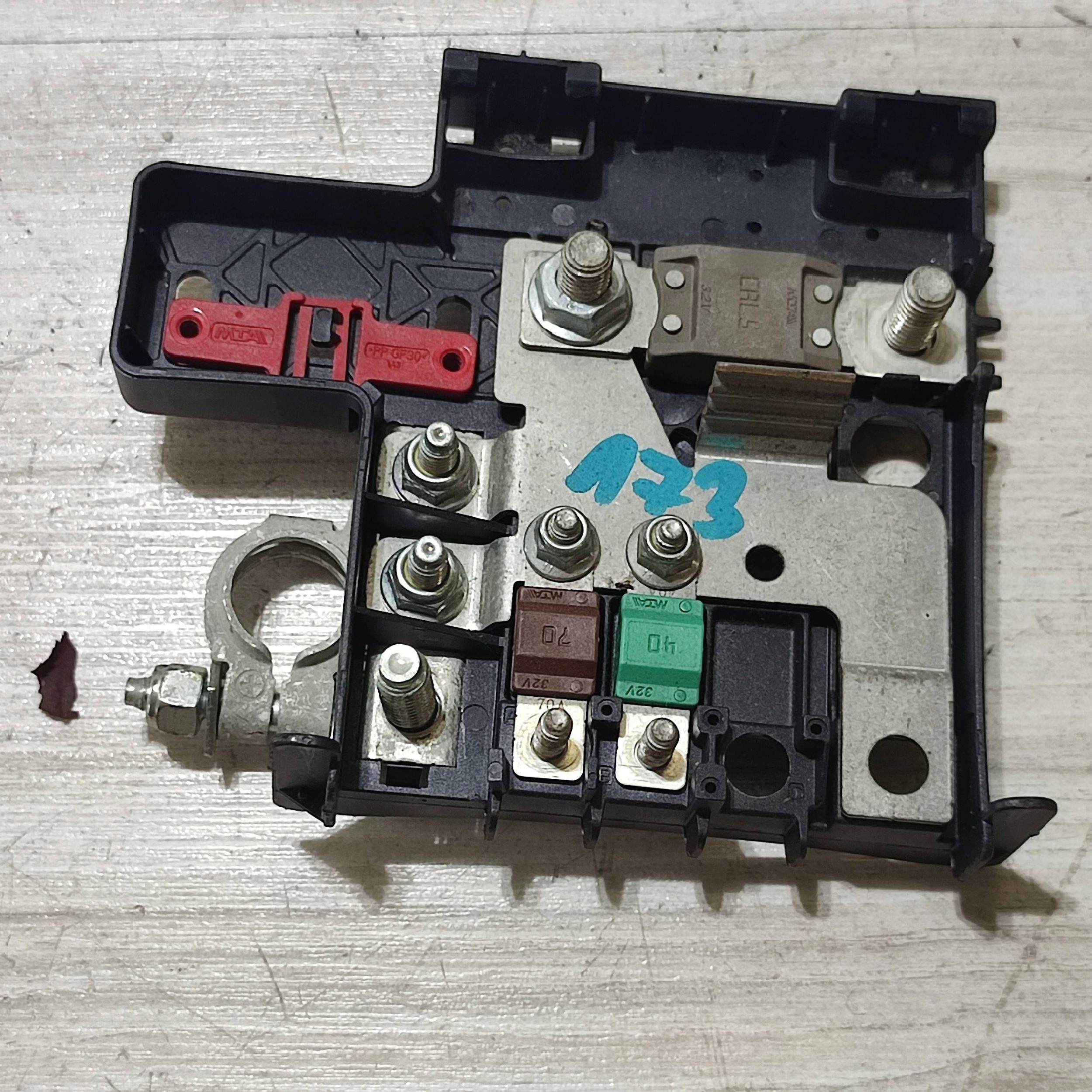 pyrotechnic clamp Fiat 500X