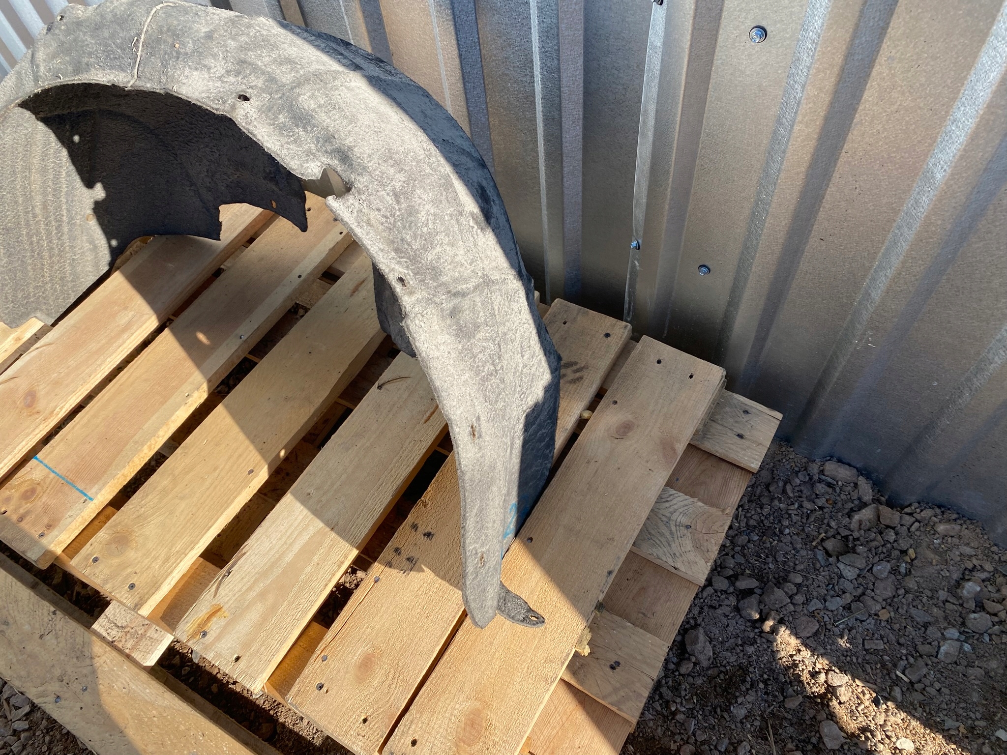 mudguard left rear part left rear. volkswagen CC
