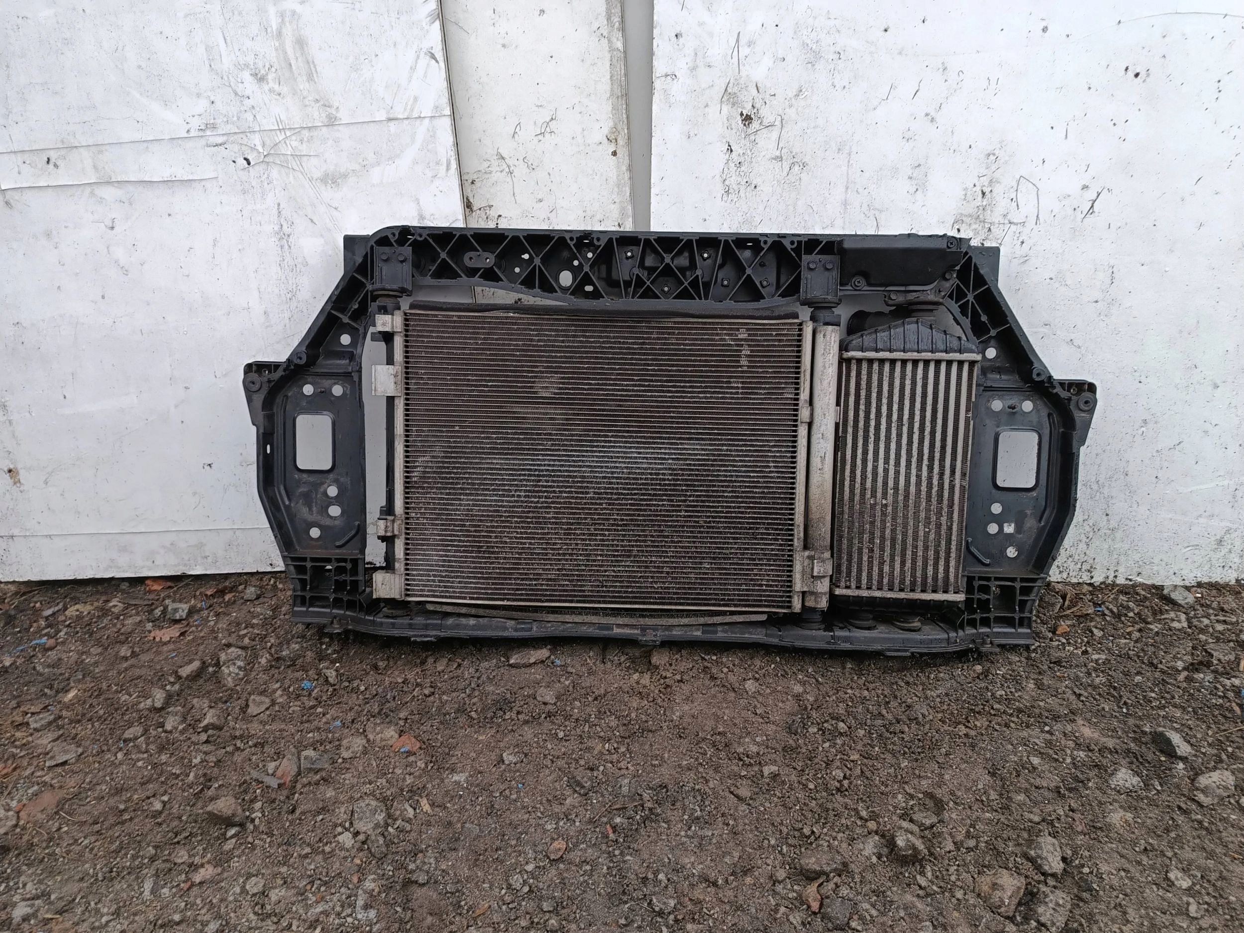 KIA RIO III support panel for radiators radiator 1,1CRDI 1,4CRDI 2011