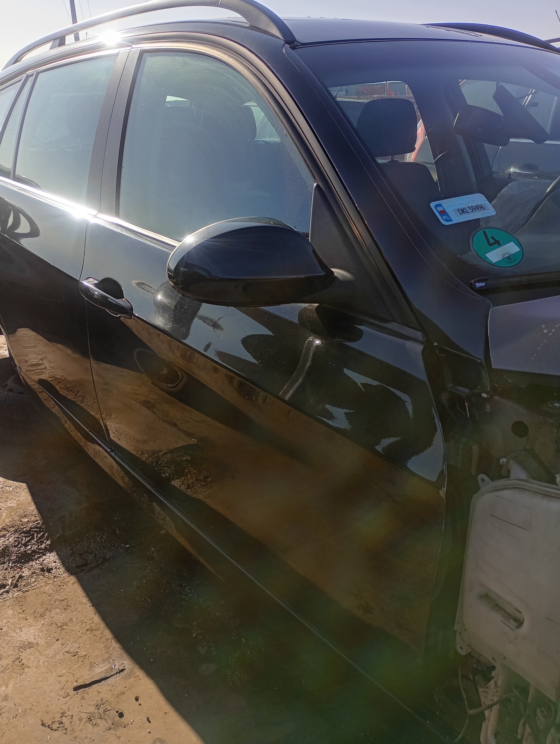 door right front BMW 3 III E91 06-07 kod lakieru 475