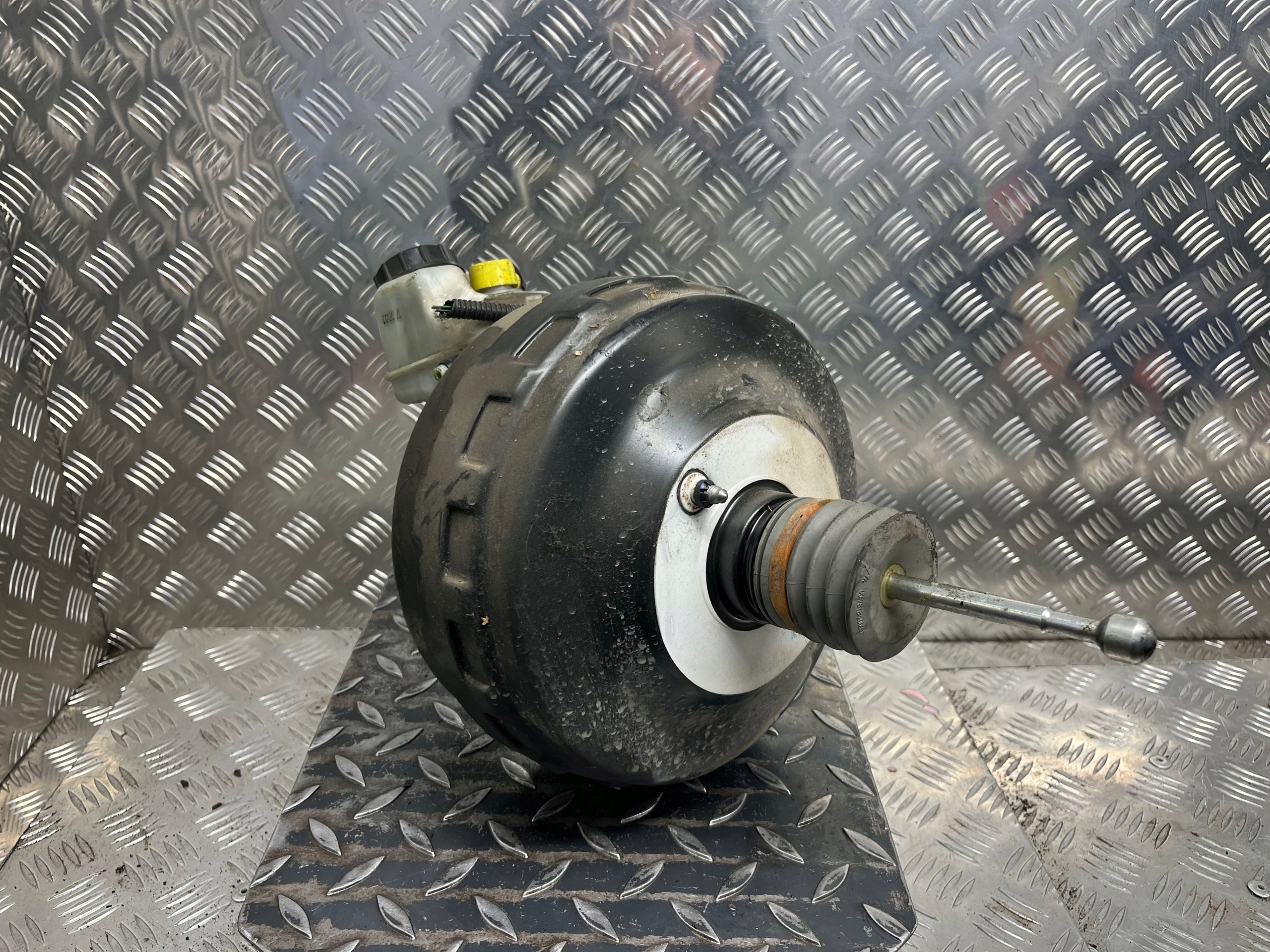 servo OPEL INSIGNIA