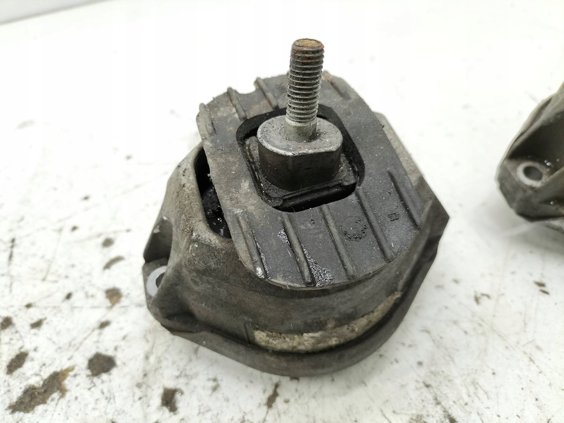 engine mount KOMPLET 4.4 V8 Bmw Seria 6 II (2003-2010) E63/64