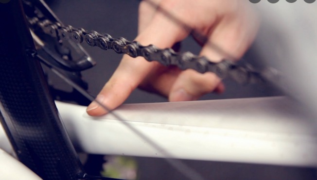 FOLIA OCHRONNA ROWER AUTO ORAGUARD 270 100x126 cm Długość 10 mm