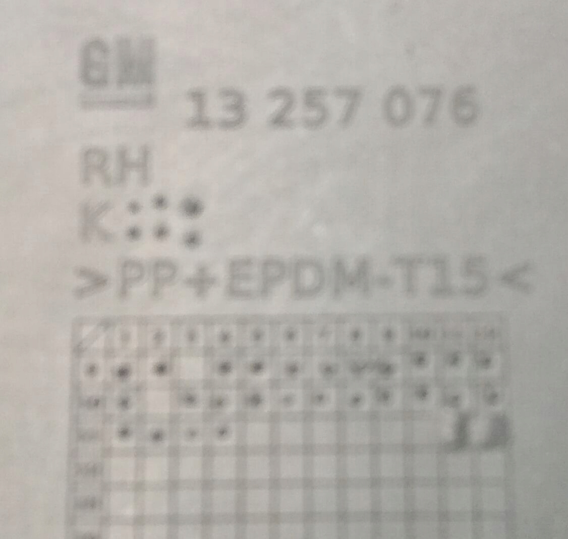 Gehäuse Blende Abdeckung SITZ rechts OPEL ASTRA J 13257076
