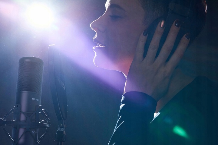 NOVOX NC1 NEW V2 mikrofon do komputera uchwyt biurkowy + pop filtr Marka Novox