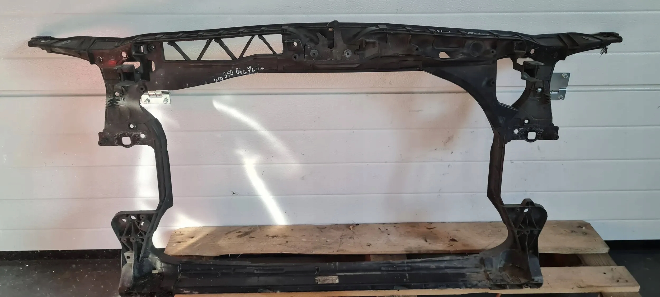 A6 C7 4G LIFT radiator support core panel 4G0805594 WZ2 A7 4G