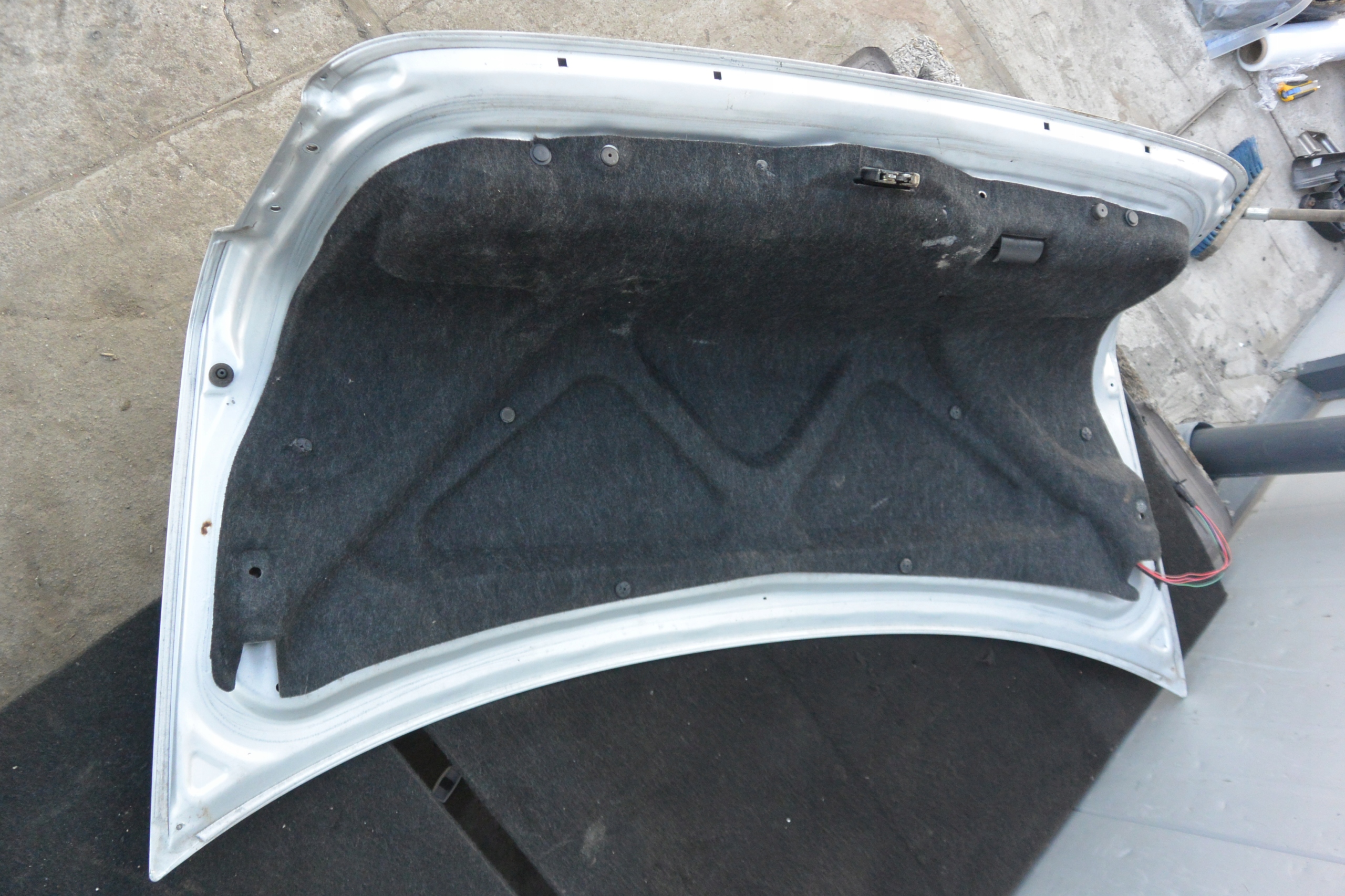 NISSAN MAXIMA QX A33 trunk door boot cap