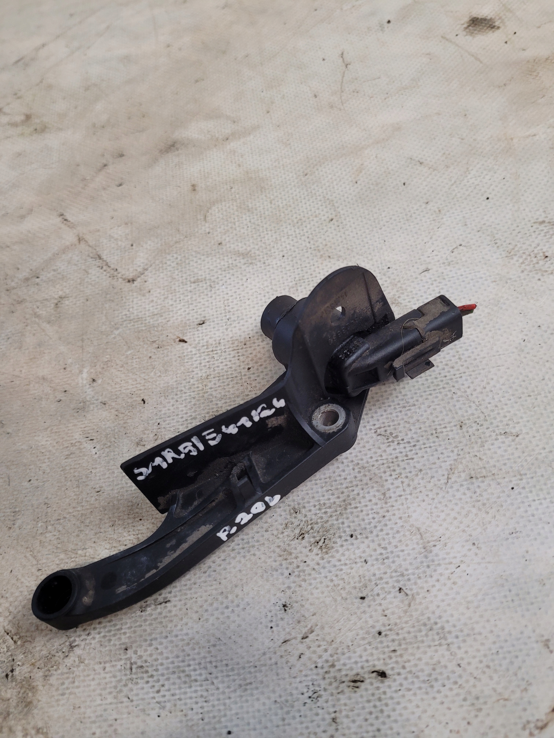 shaft position sensor OE 9625423880 PEUGEOT 206 1.4B