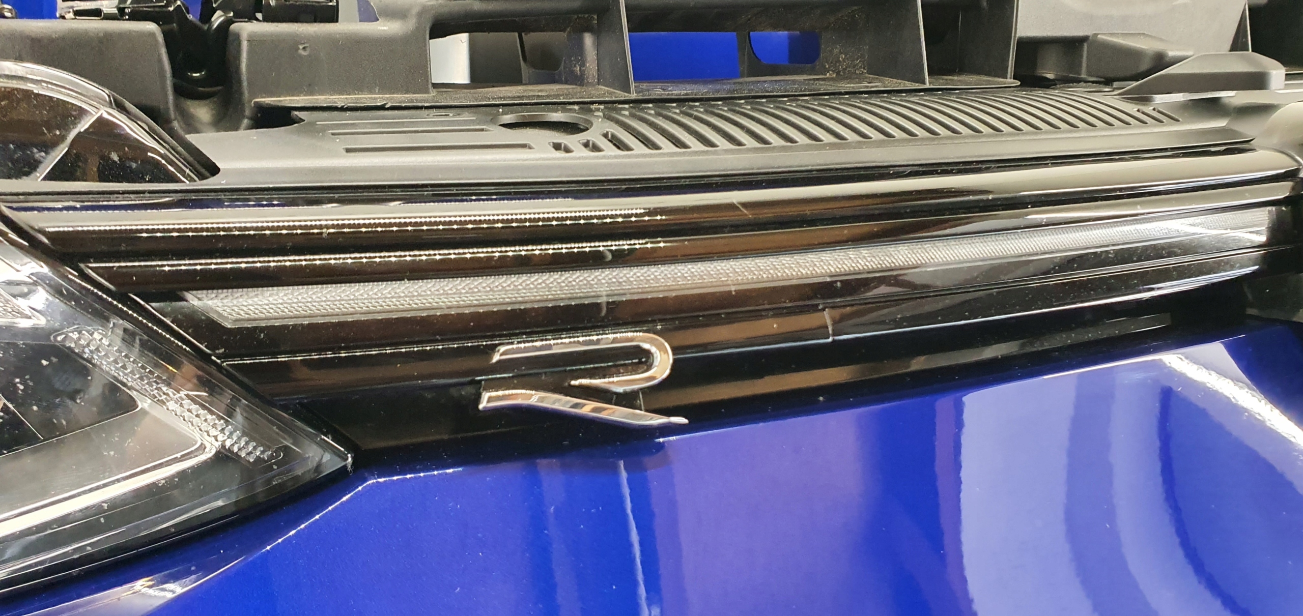 VW GOLF 8 VIII R20 KOMPLETNY PRZÓD ZDERZAK MASKA LAMPA BŁOTNIK IQ LIGHT Typ samochodu Samochody osobowe