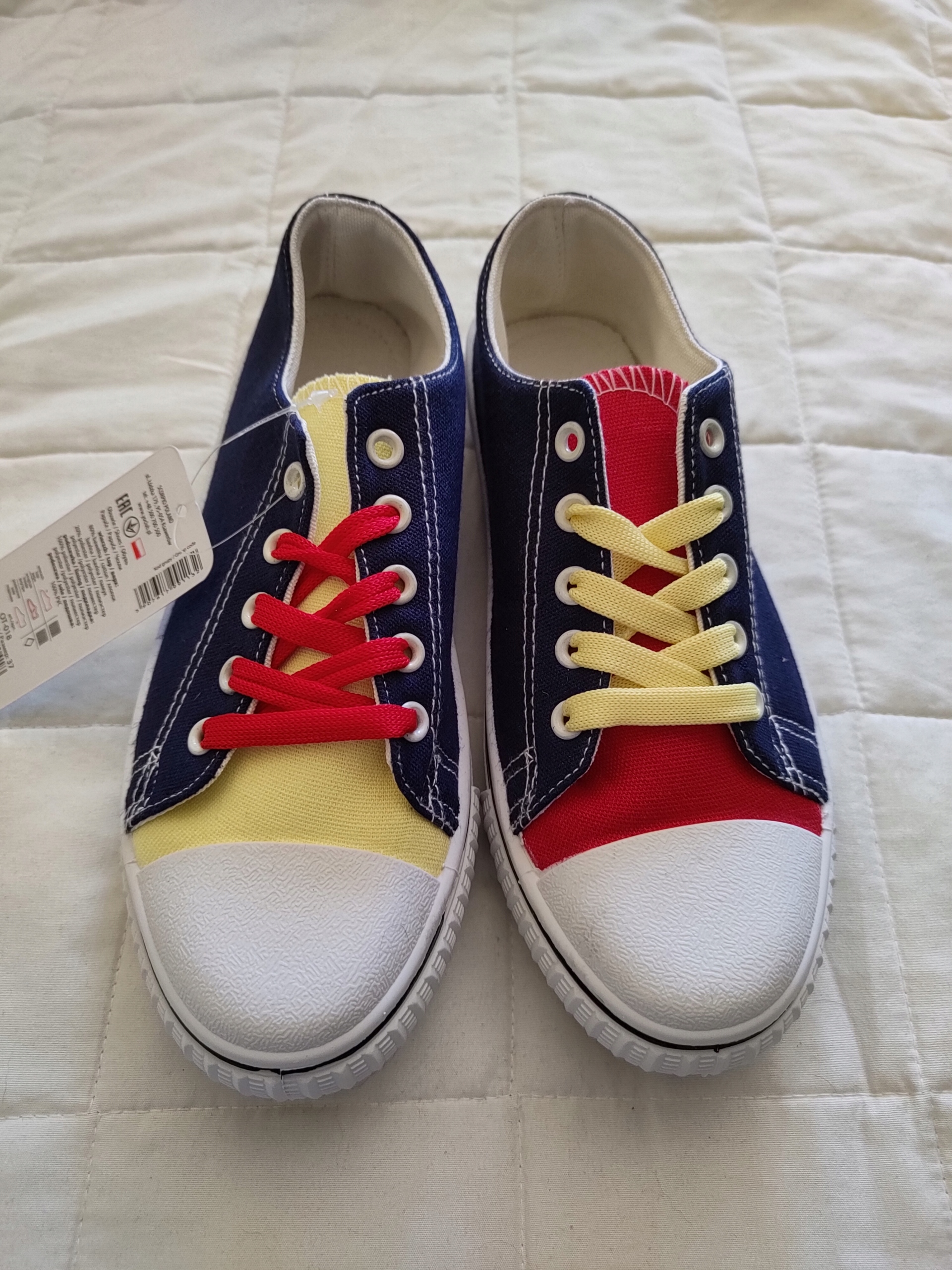 

Trampki YoClub r. 37