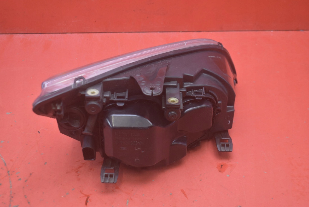 REFLEKTOR left light front EU 4M51-13101-AD FORD FOCUS MK2 04-08