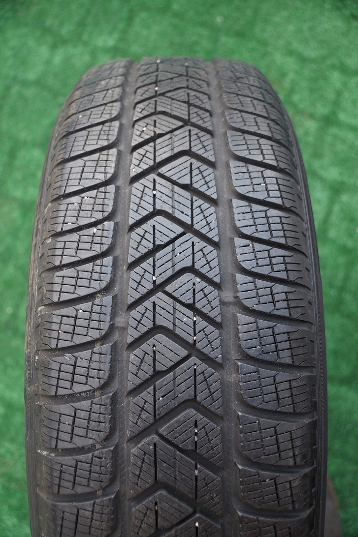OPONY PIRELLI SCORPION WINTER 215/65 R17 99H