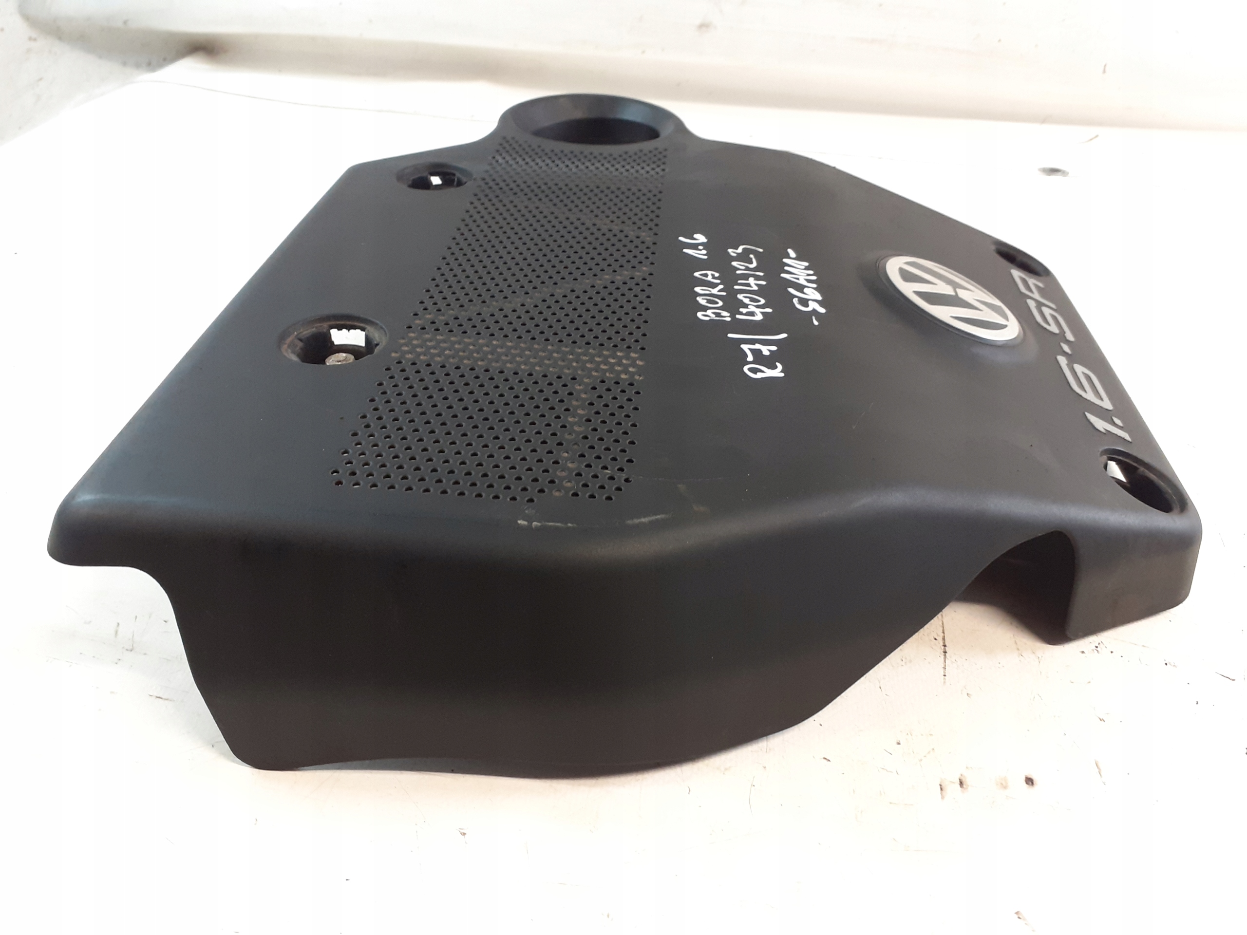 motor cover VW VOLKSWAGEN BORA 1.6