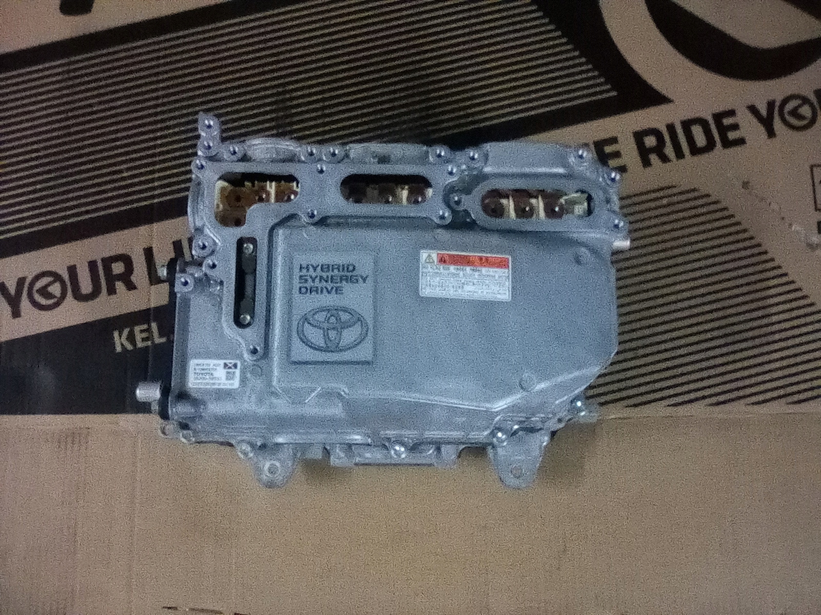 Инвертор TOYOTA Yaris III hybrid