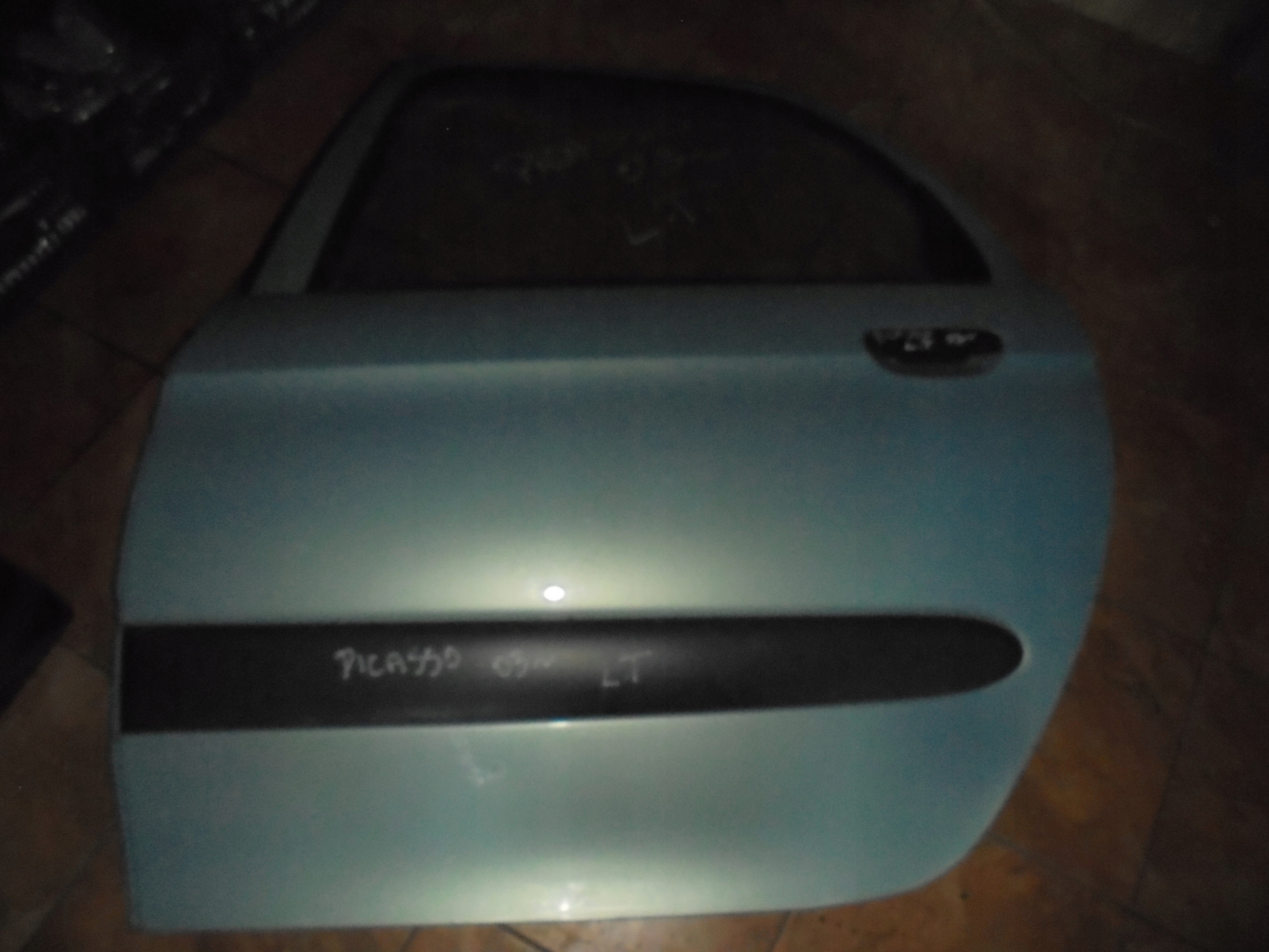 xsara PICASSO 2.0HDI 03' drzwi lewy tył Strona zabudowy tył - prawa